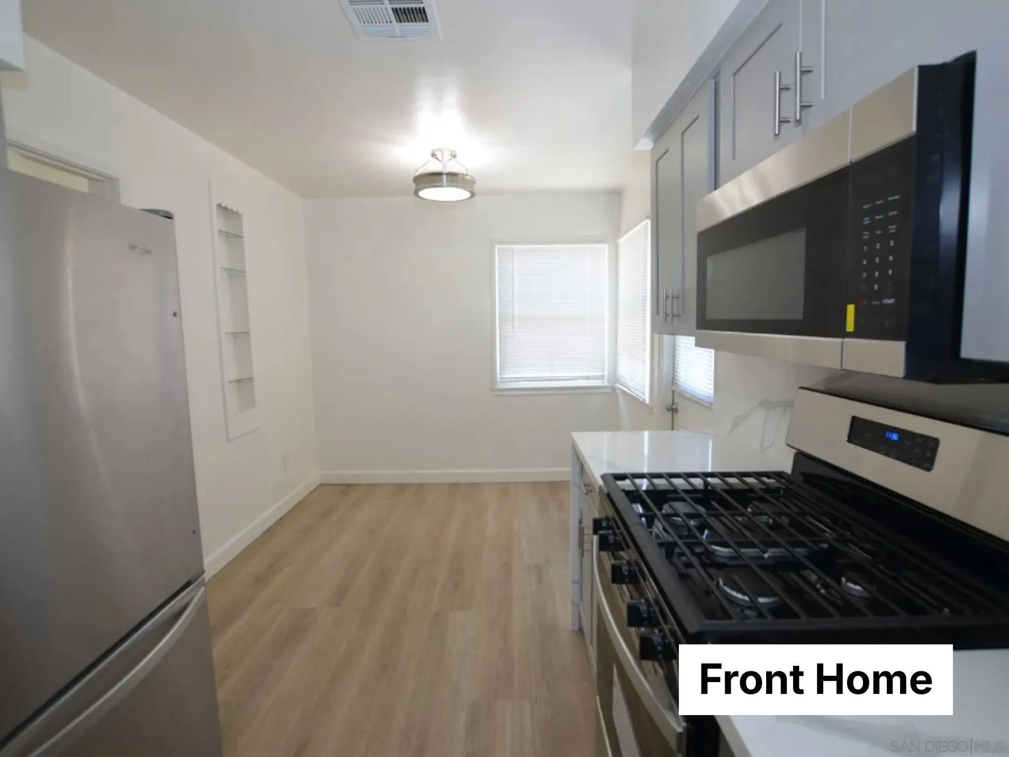 https://cdn.realtyfeed.com/cdn/127/260018859/1e489371ee07907825939596dcf3f273.webp