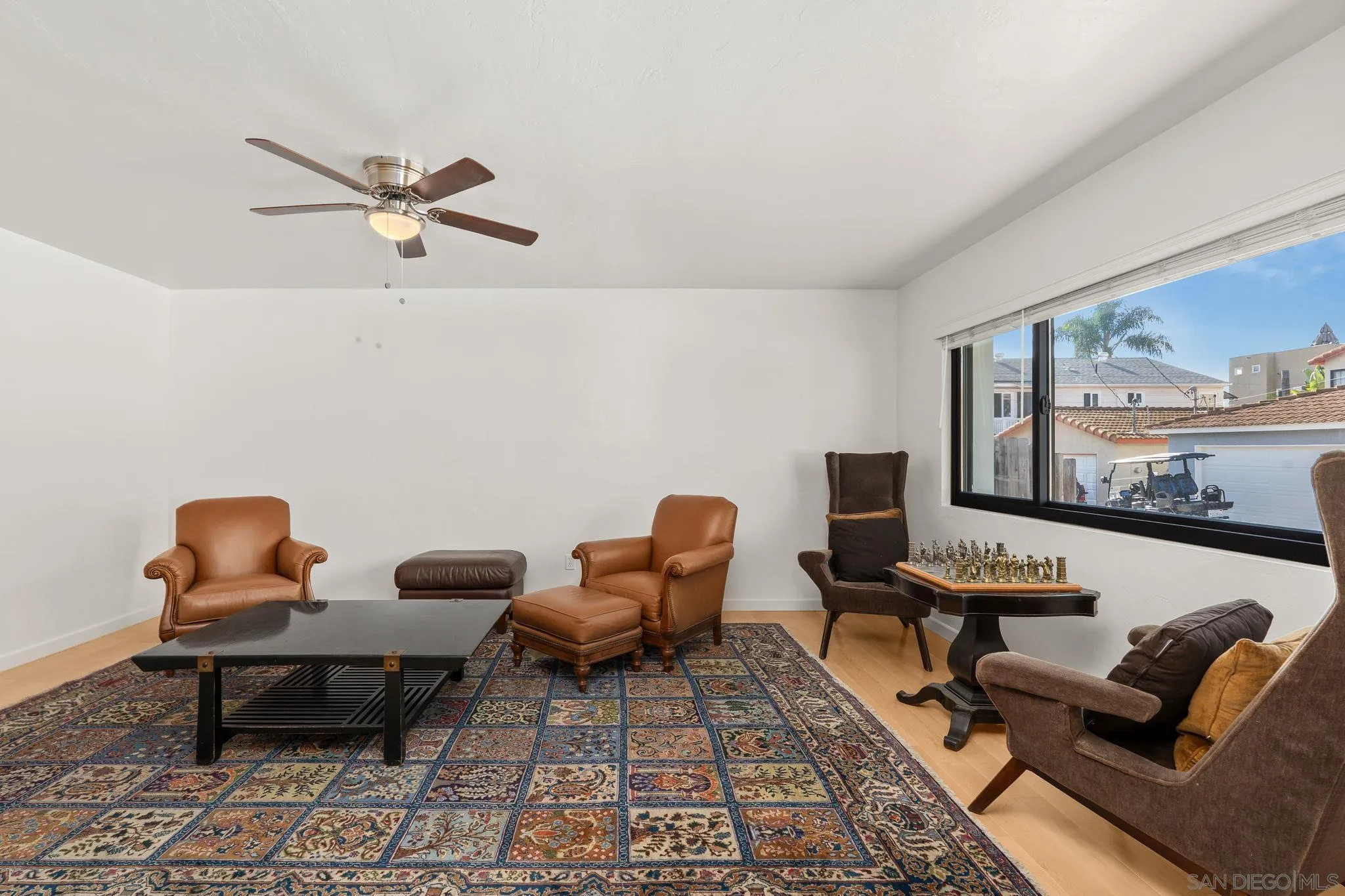 https://cdn.realtyfeed.com/cdn/127/260018859/a620d5e0a825881515bf6fca05bbb9df.webp