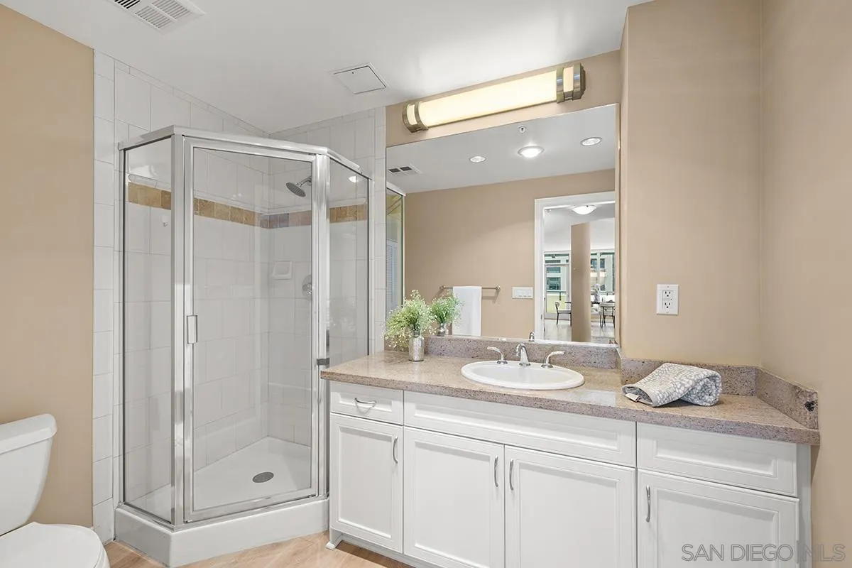 Photo #31: 260018861 Listing: Photo #31