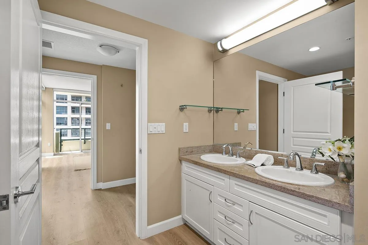 Photo #26: 260018861 Listing: Photo #26