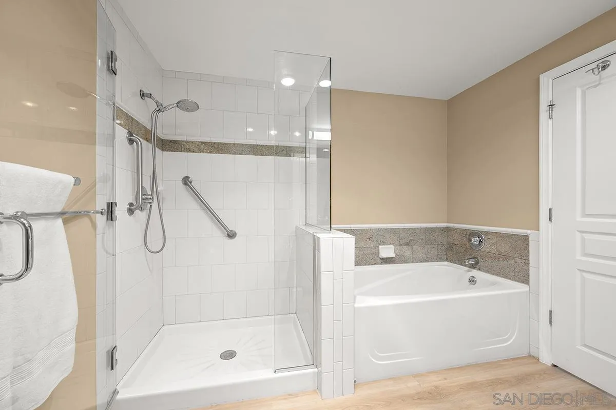 Photo #25: 260018861 Listing: Photo #25