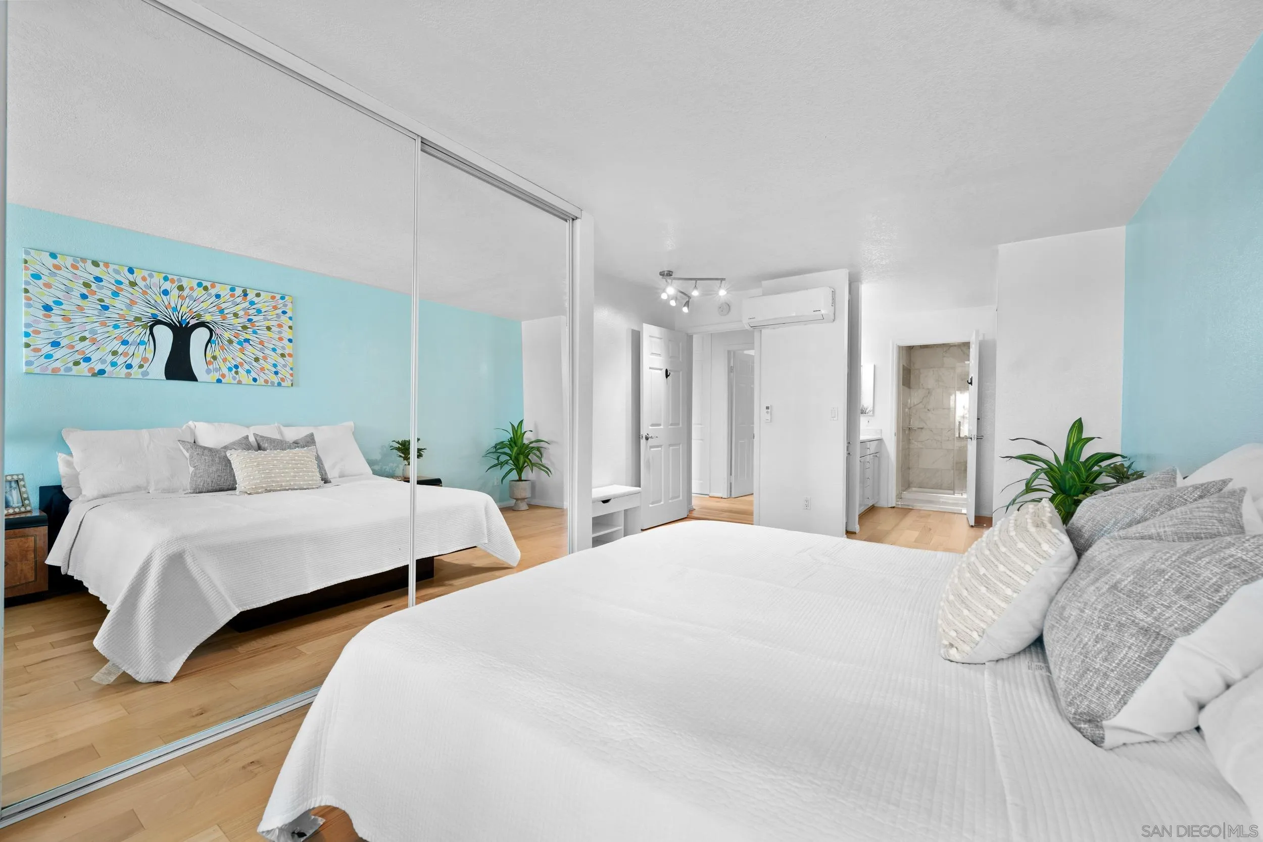 Photo #17: 260018864 Listing: Photo #17