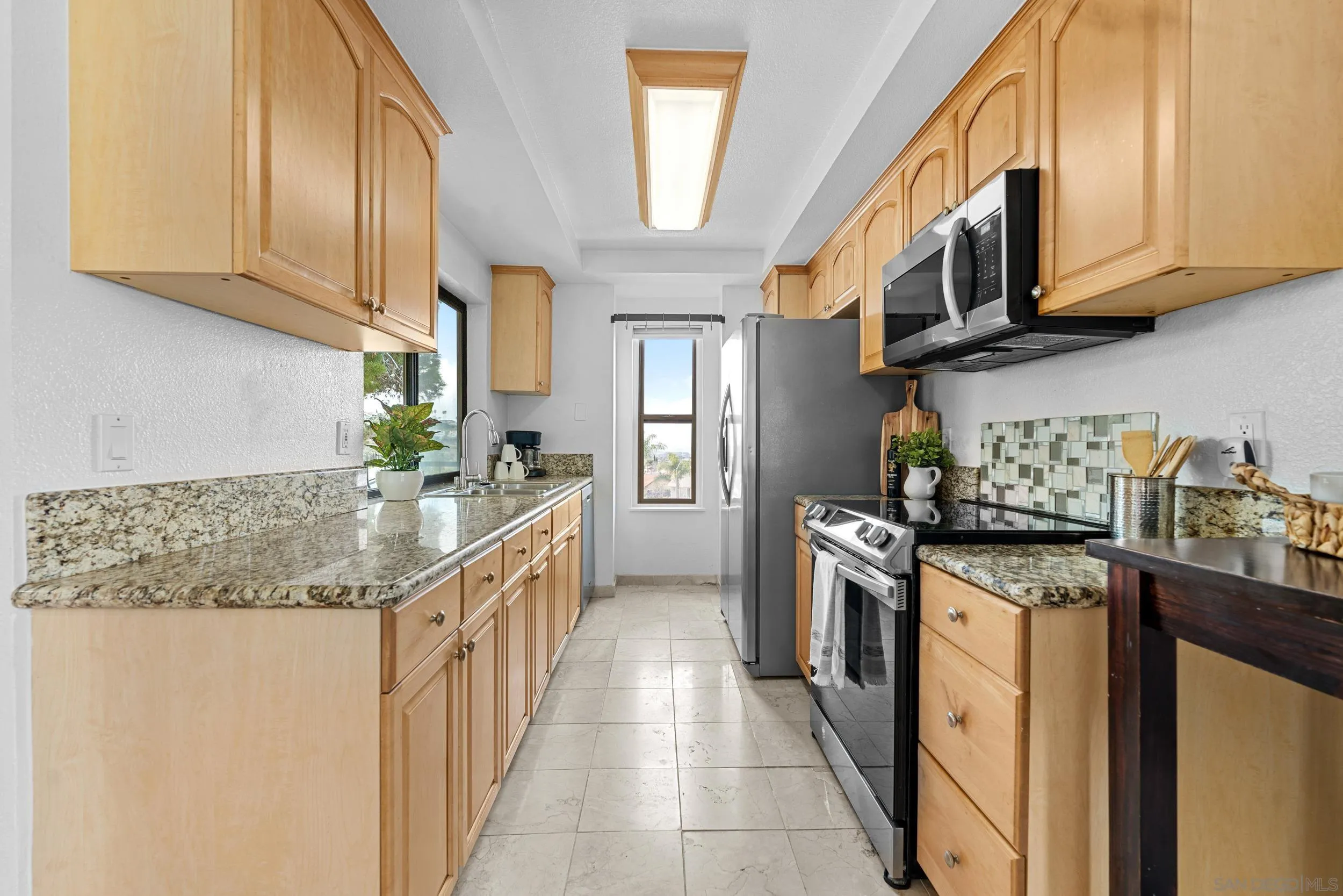 Photo #9: 260018864 Listing: Photo #9