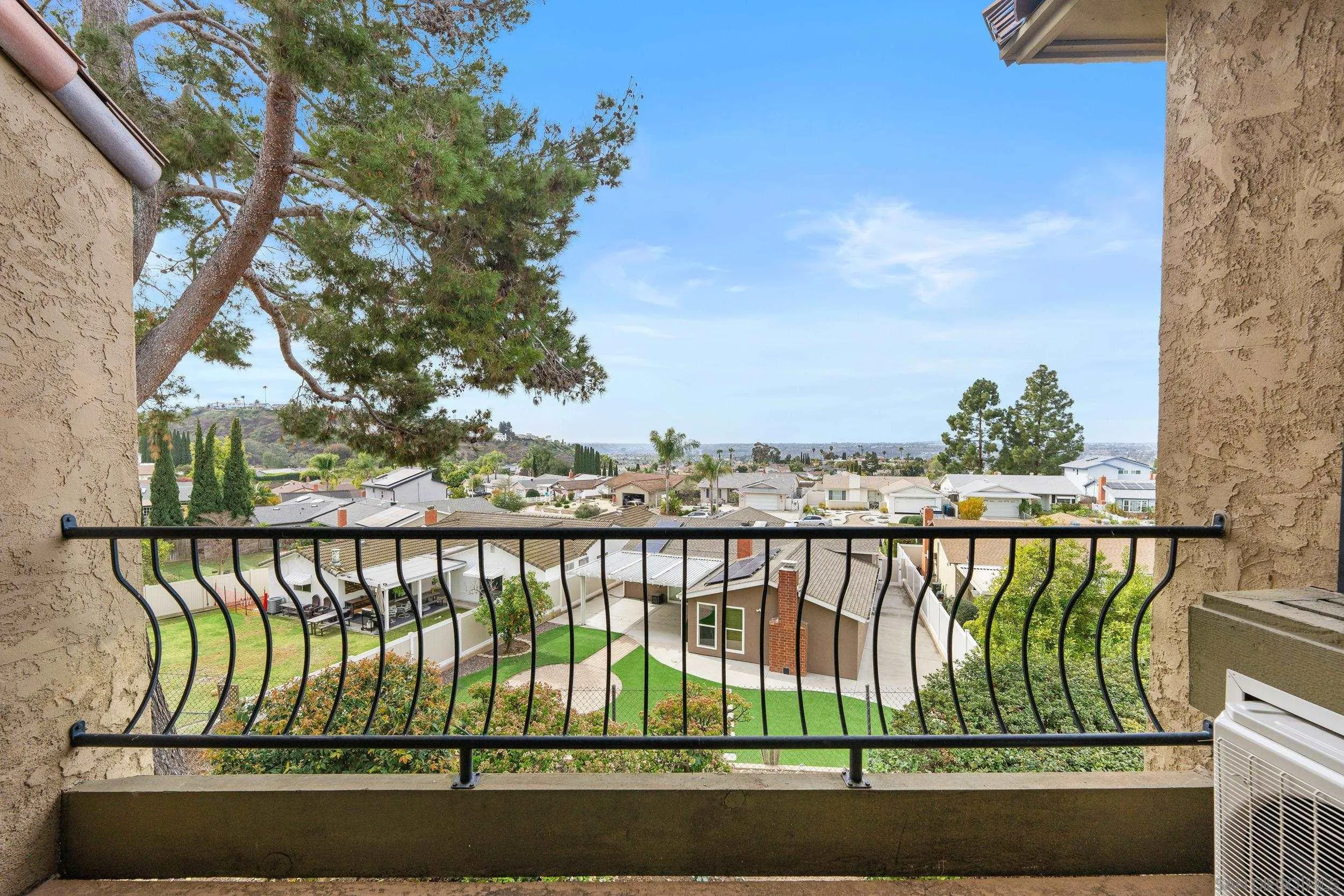 Photo #3: 260018864 Listing: Photo #3