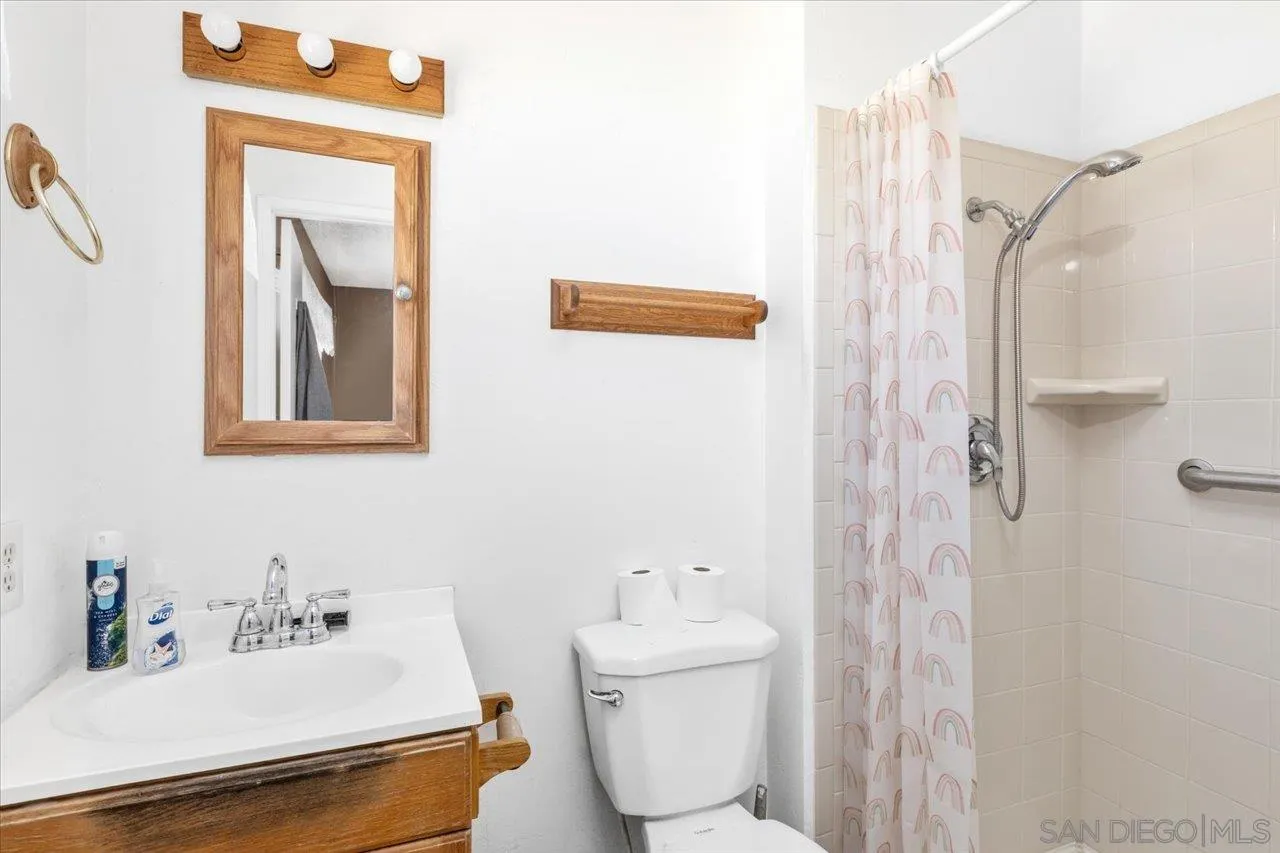 https://cdn.realtyfeed.com/cdn/127/260018865/a6a6ab6fc0cab9f44af5f410f94f8c85.webp