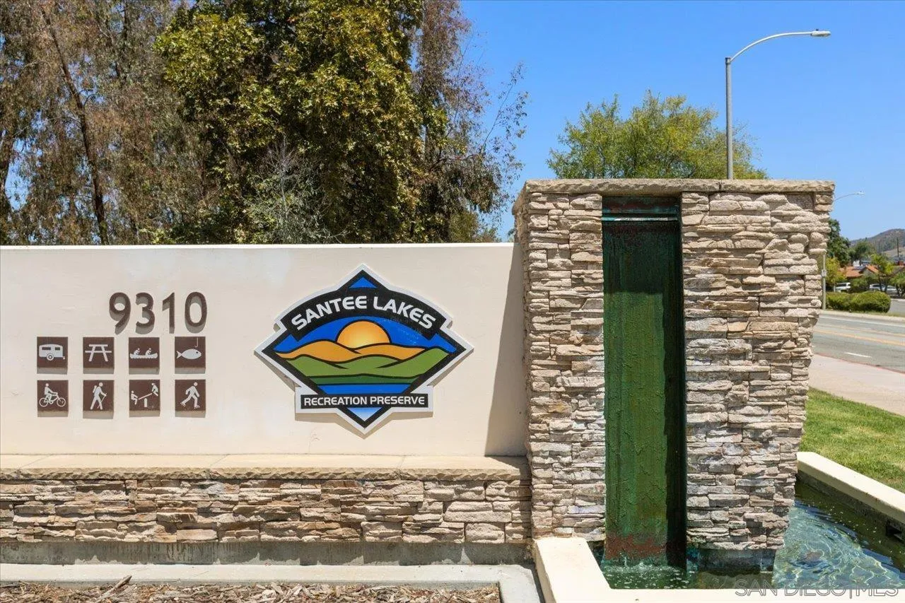 https://cdn.realtyfeed.com/cdn/127/260018865/cb8aa1353eb6f35d08f74c0dce2d9e1e.webp