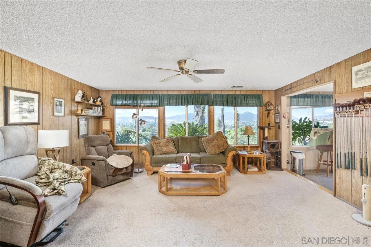 https://cdn.realtyfeed.com/cdn/127/260018865/ea287ab670093897ac84e924e960e0d2.webp