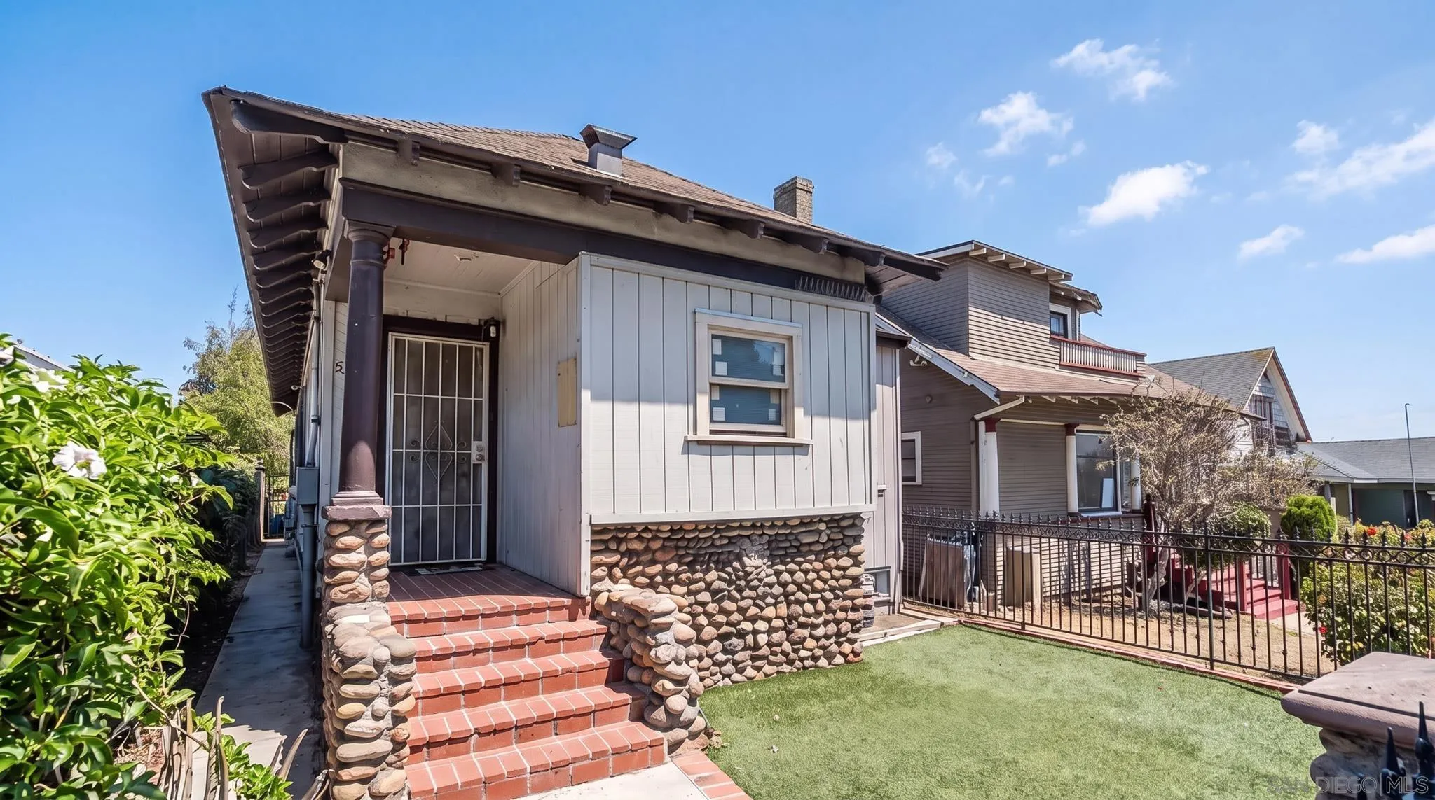 525 25th, San Diego, CA 92102 - Main photo, San Diego, CA