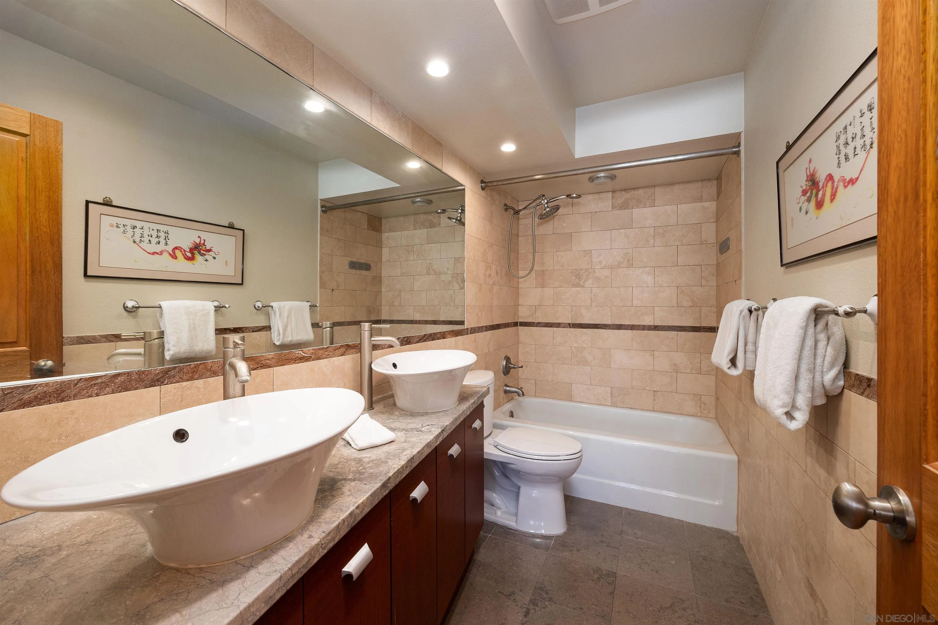 Photo #19: 260018867 Listing: Photo #19