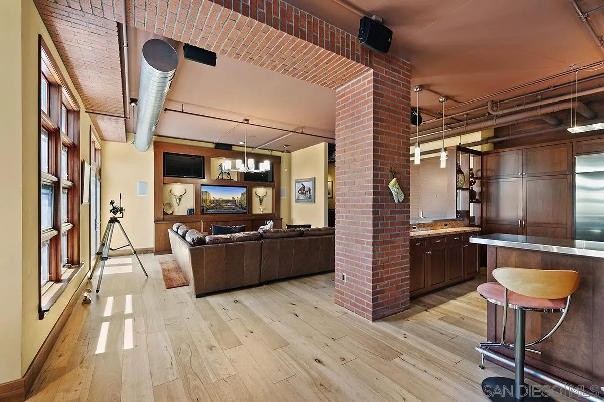 Photo #28: 260018868 Listing: Photo #28