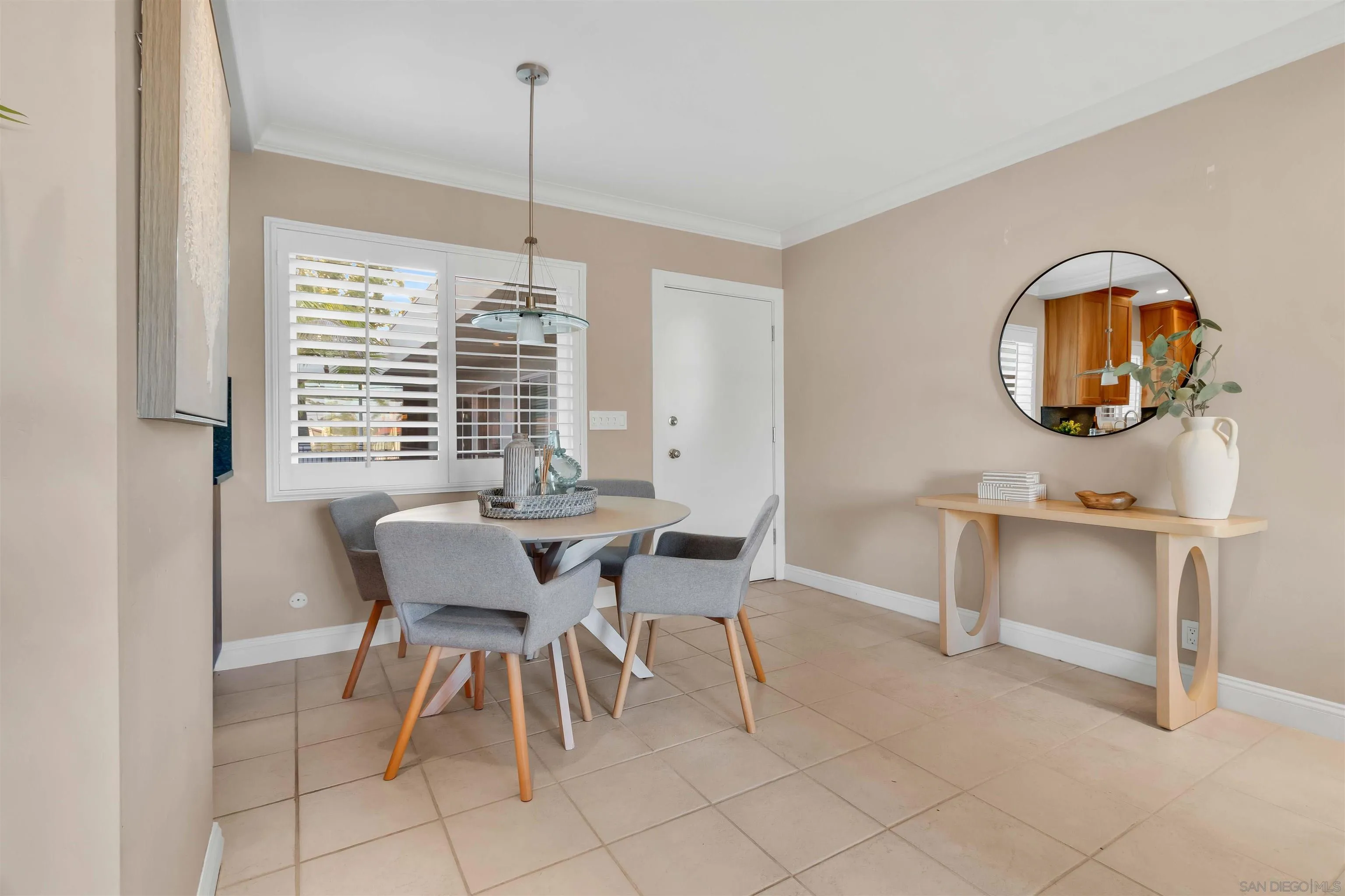 https://cdn.realtyfeed.com/cdn/127/260018872/5820a71b0ab9f380565c56fdcae4f765.webp