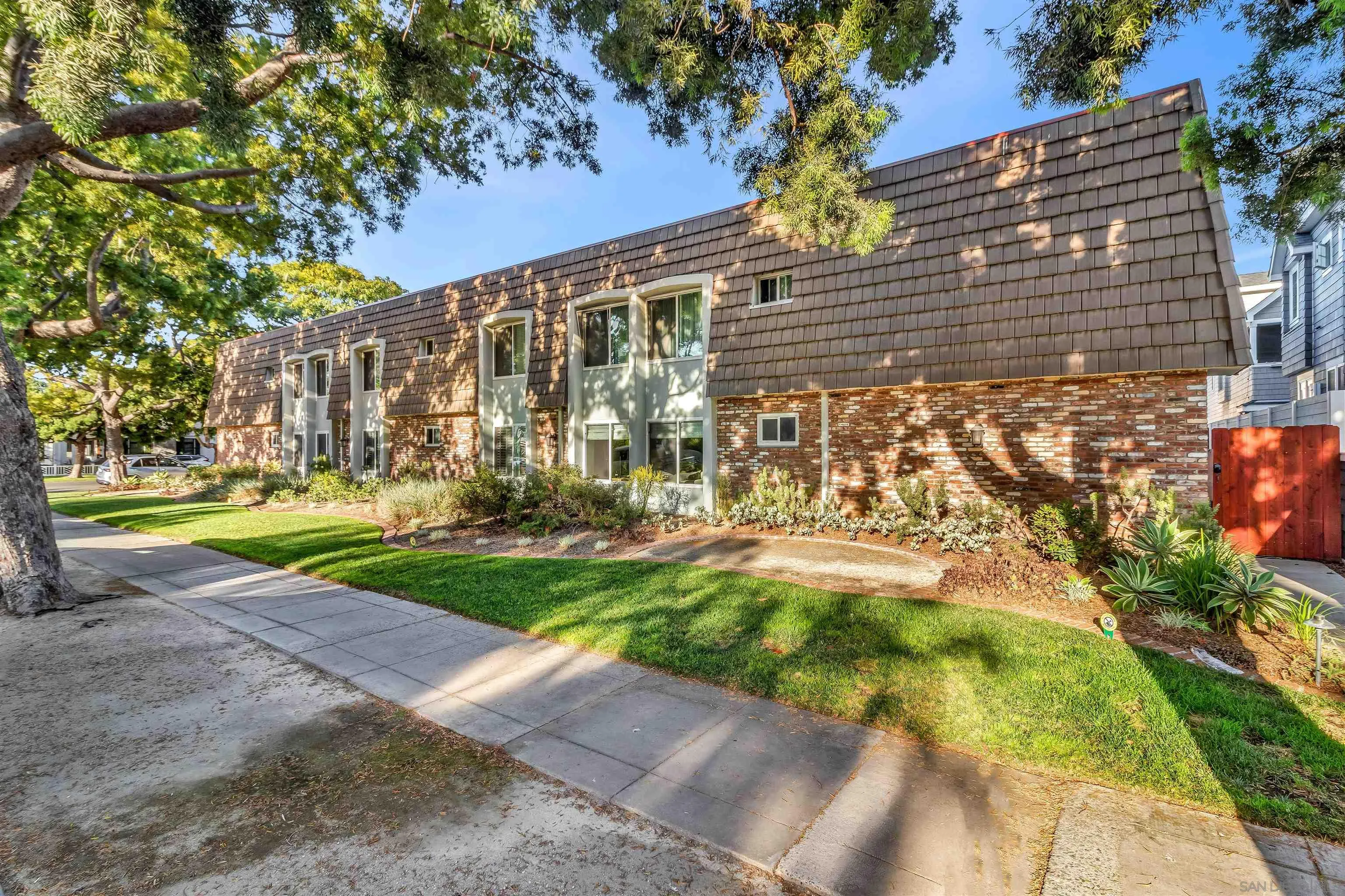 https://cdn.realtyfeed.com/cdn/127/260018872/6964450850ec77f11b6aa6d132307378.webp