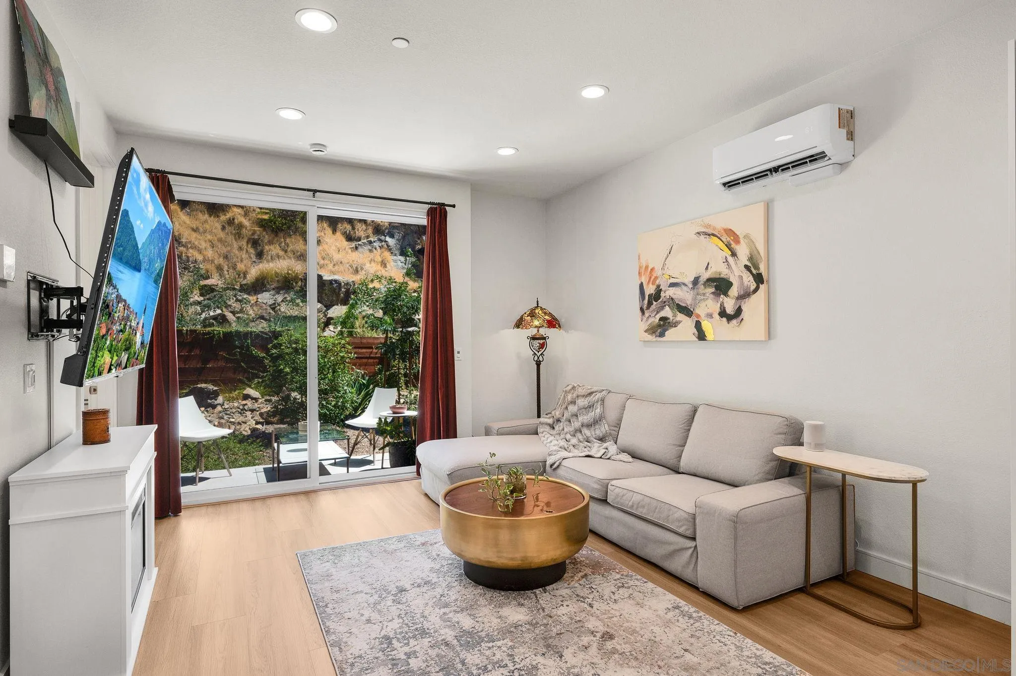 https://cdn.realtyfeed.com/cdn/127/260018876/cf5216ce55664d5ebff9a6c145353ade.webp