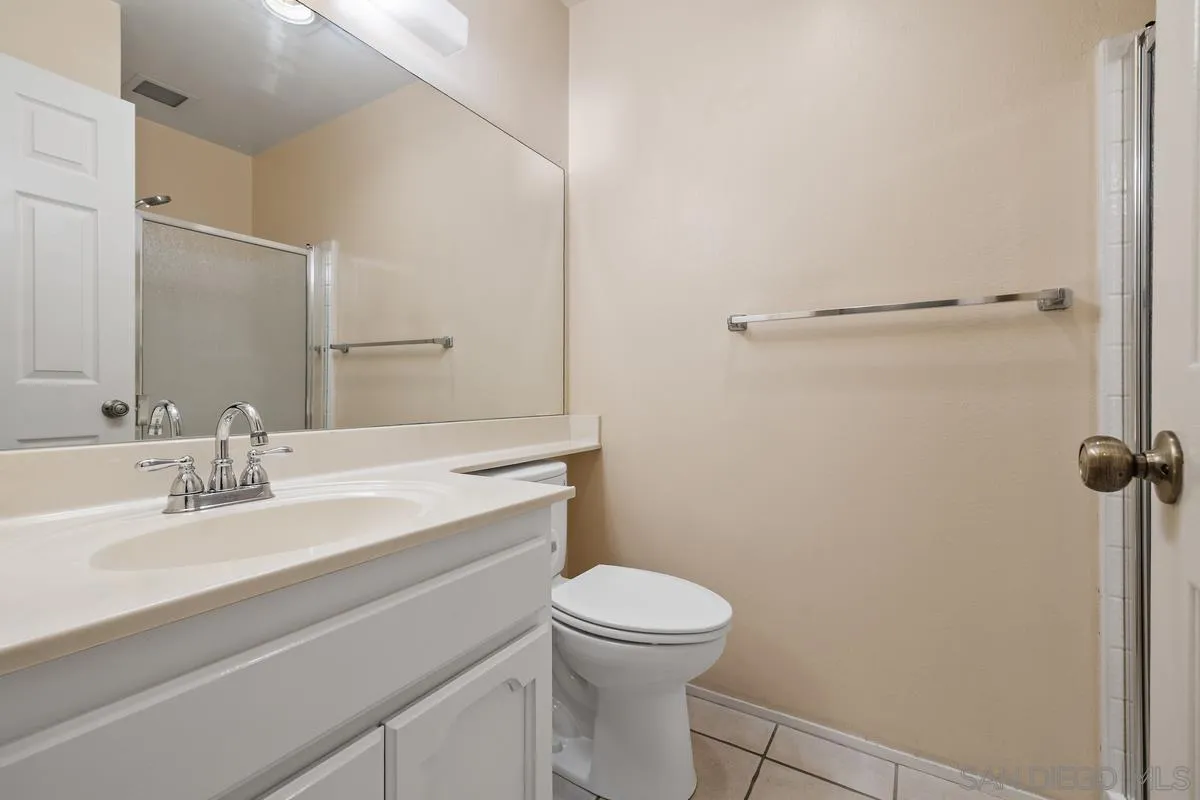 Photo #15: 260018878 Listing: Photo #15