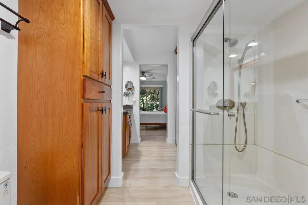 Photo #30: 260018879 Listing: Photo #30