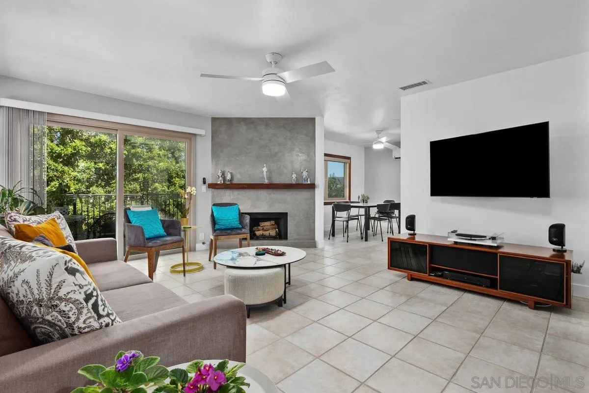 https://cdn.realtyfeed.com/cdn/127/260018879/15cf12839e6832529a2834e50d36cf8b.webp