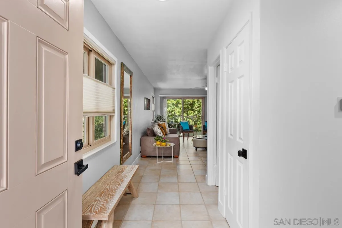 Photo #5: 260018879 Listing: Photo #5