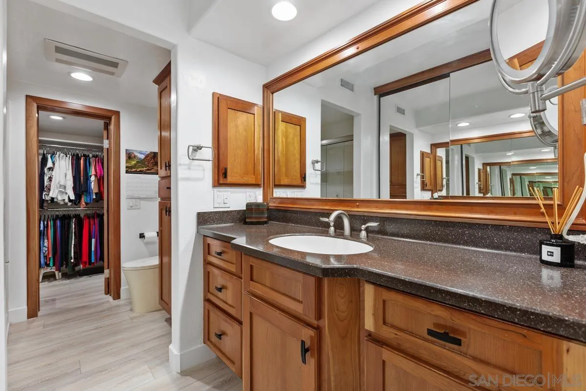 Photo #29: 260018879 Listing: Photo #29