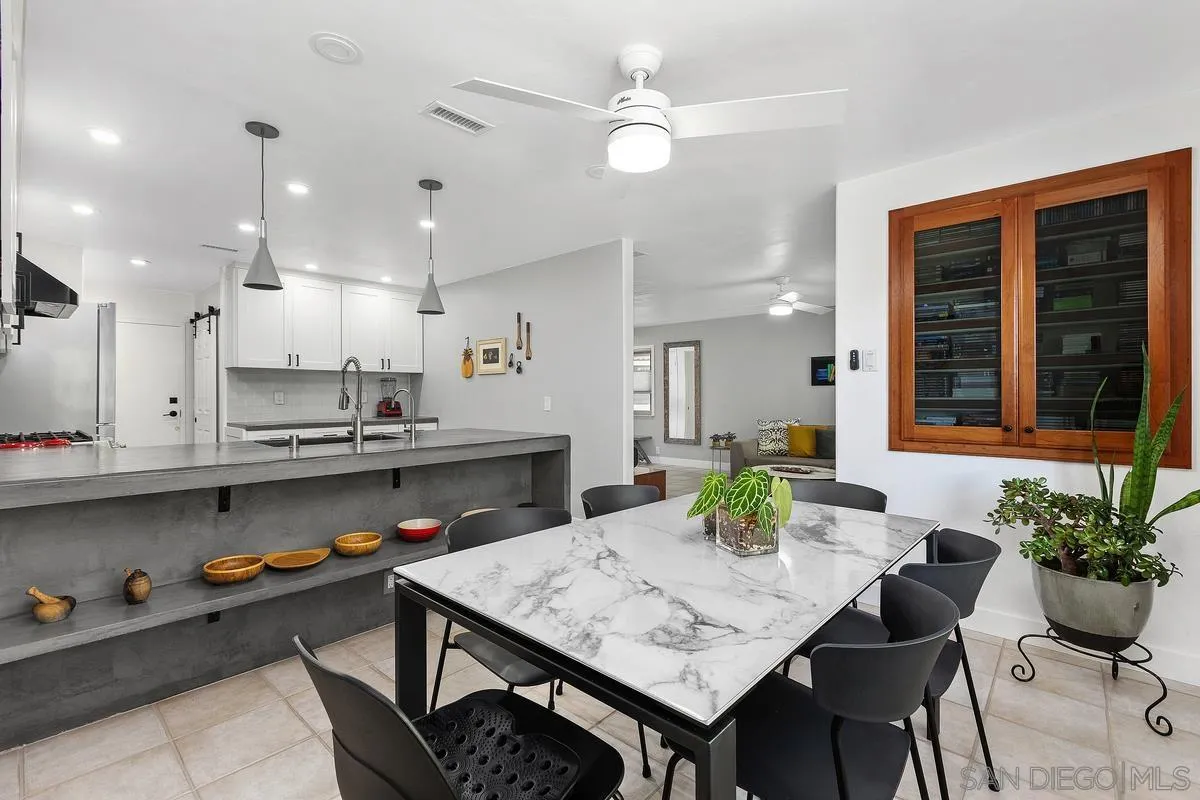 https://cdn.realtyfeed.com/cdn/127/260018879/e9c4ff1eea31d1f43447f3b4046f246b.webp