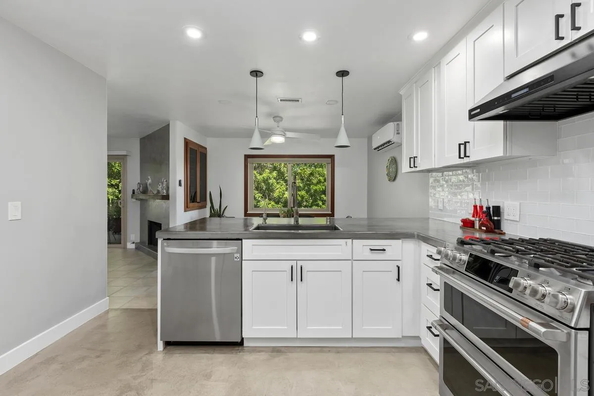 Photo #16: 260018879 Listing: Photo #16