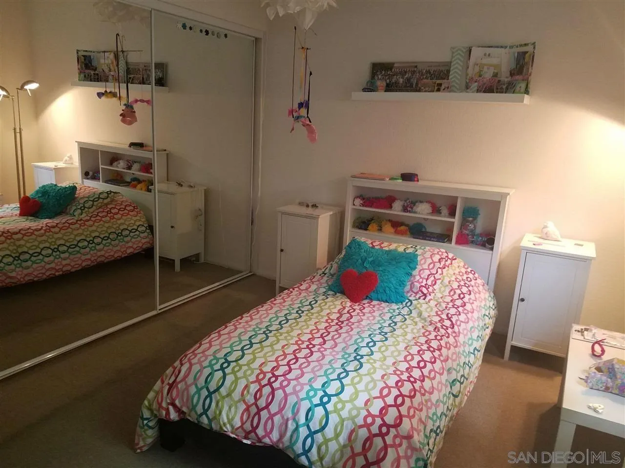https://cdn.realtyfeed.com/cdn/127/260018884/6b948e9ae67c0e4b7da35df6747fa581.webp