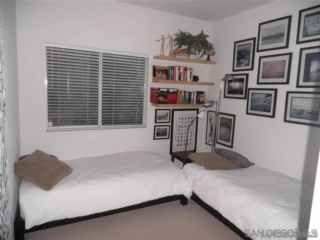 https://cdn.realtyfeed.com/cdn/127/260018884/d59c87bae02af60b1ffe901b14360d6f.webp