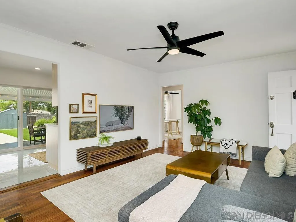 https://cdn.realtyfeed.com/cdn/127/260018889/395ec20e1e32272ae408bc0a15a8410b.webp