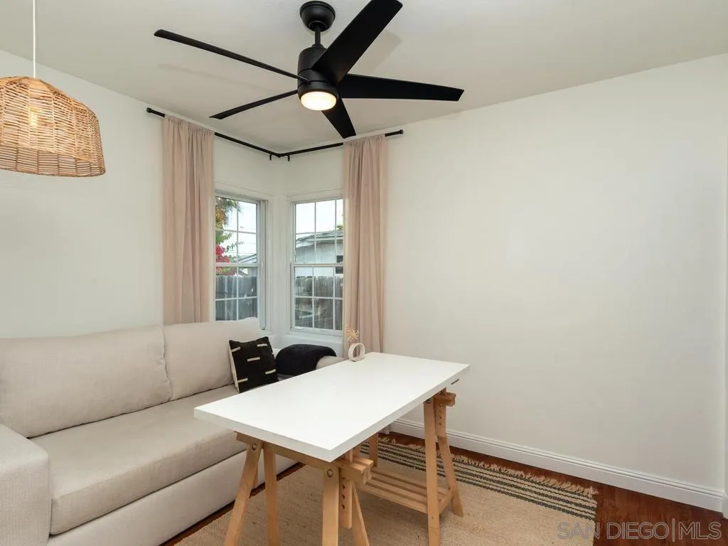 https://cdn.realtyfeed.com/cdn/127/260018889/4954d52845168e773358683d7bc5bde2.webp