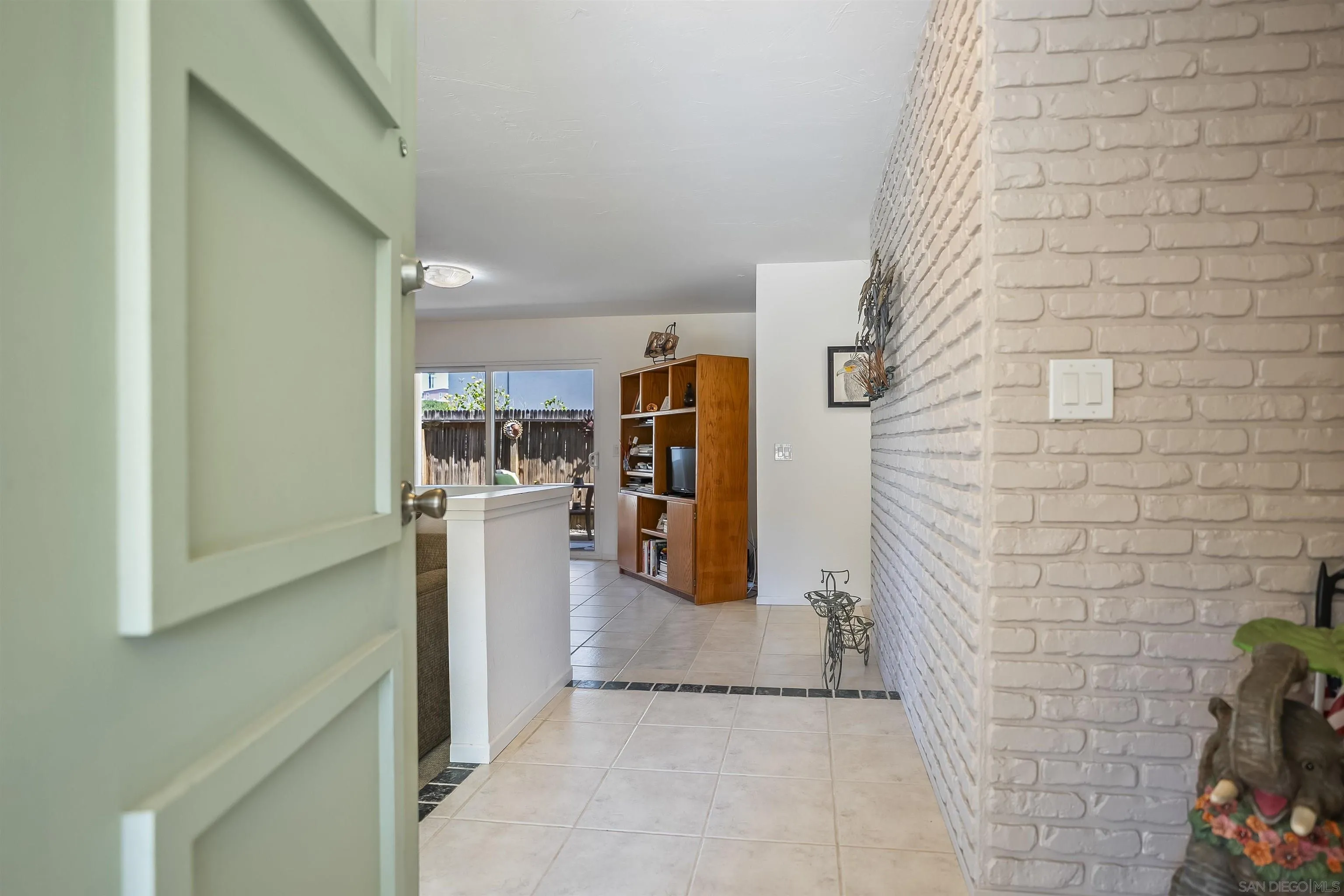 4420 Edison Street, San Diego, CA 92117 - Photo 5 of 31, San Diego, CA