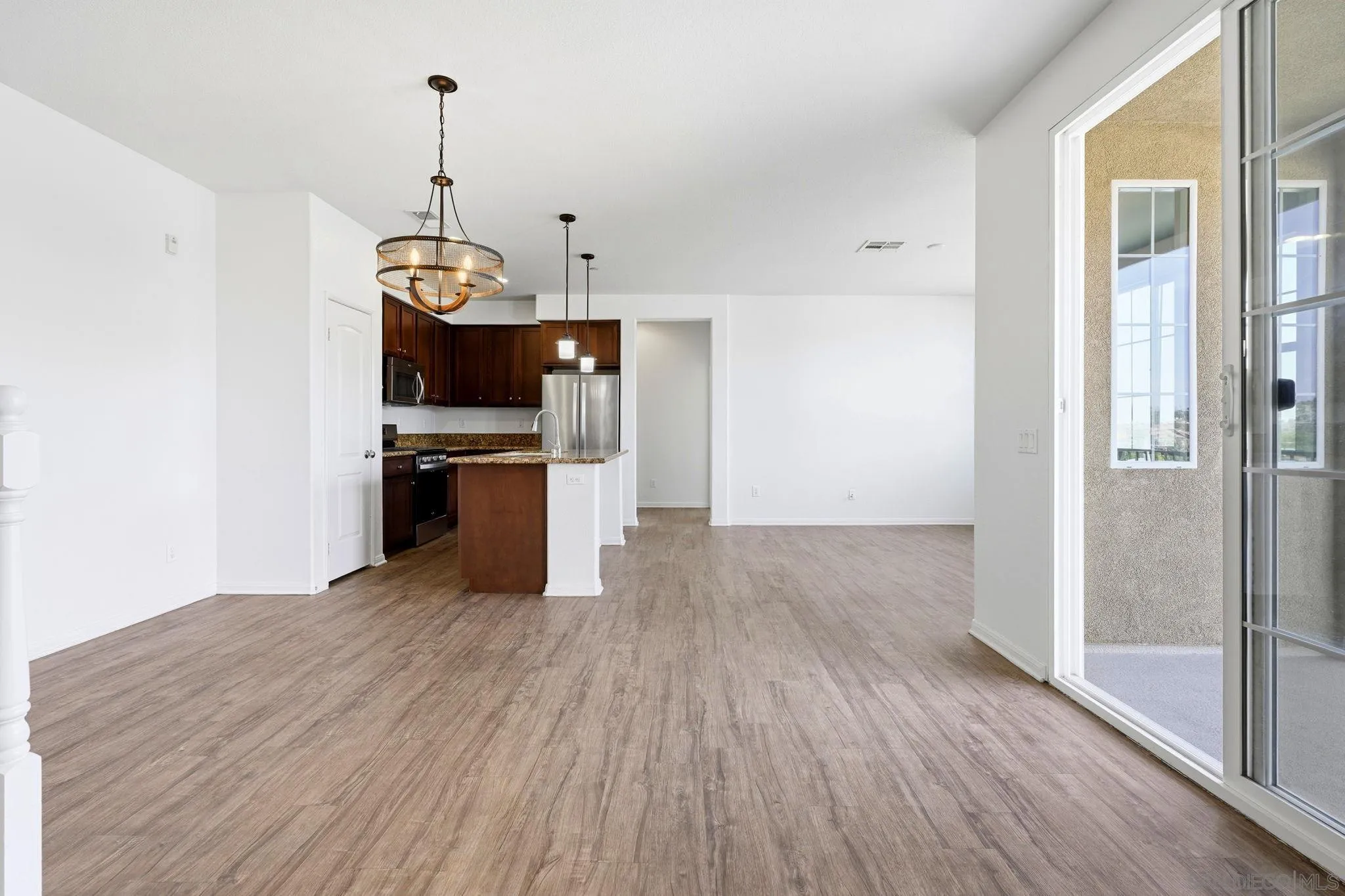 Photo #10: 260018894 Listing: Photo #10