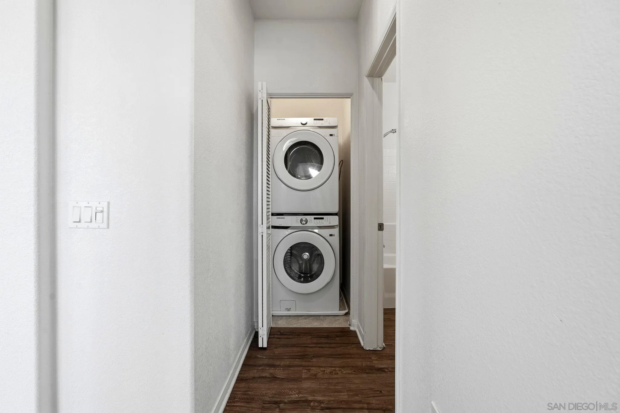 Photo #18: 260018894 Listing: Photo #18
