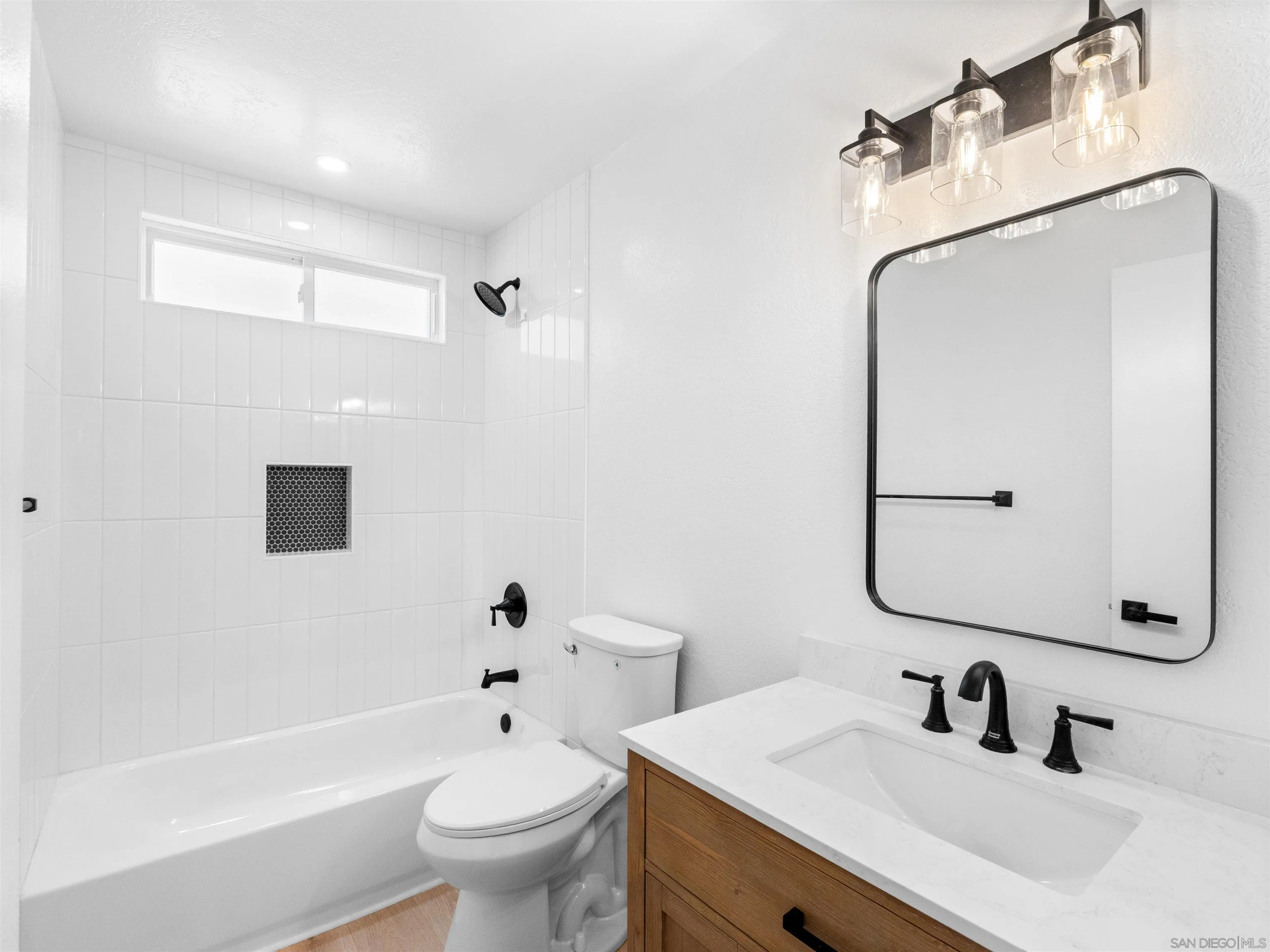 https://cdn.realtyfeed.com/cdn/127/260018895/420b9fd432fbbe4462c16f78ad5859e5.webp