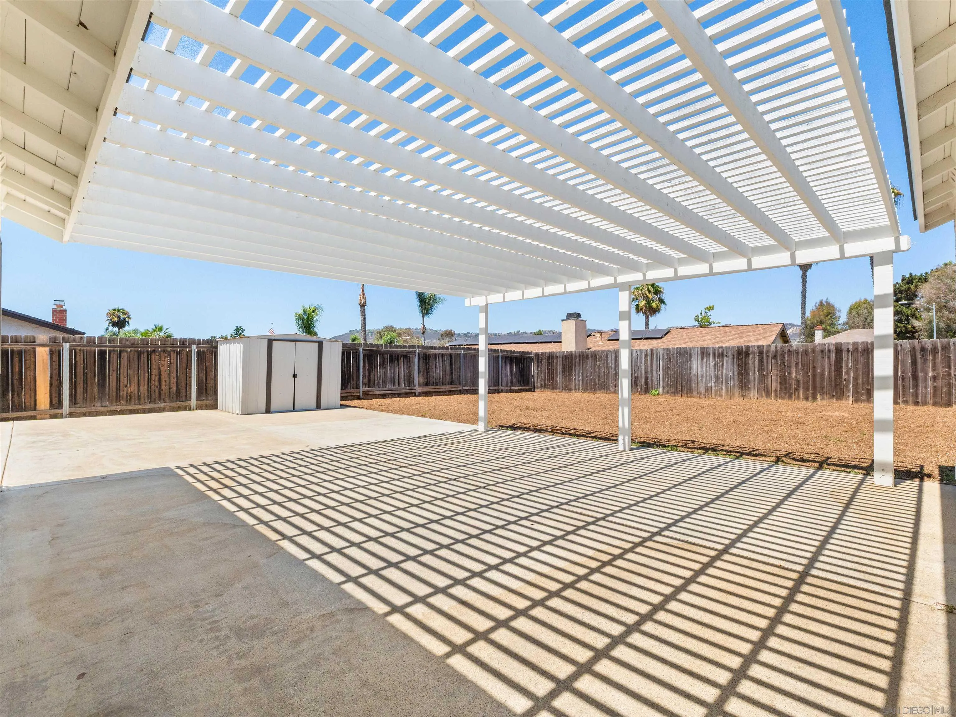 https://cdn.realtyfeed.com/cdn/127/260018895/58ed6036dd05e6b6ab20febde921e545.webp
