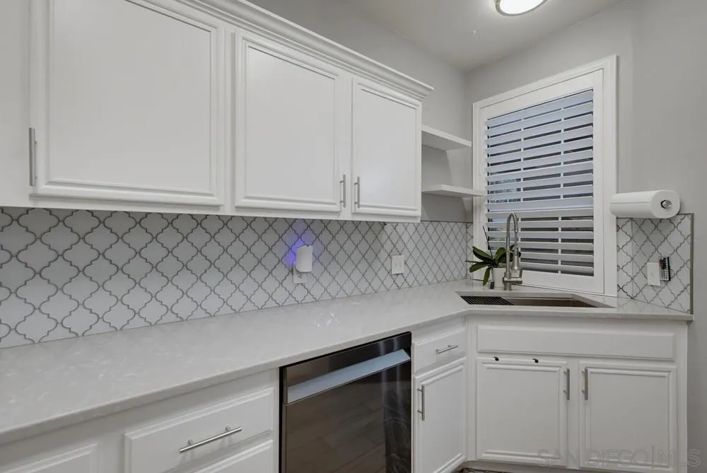 Photo #10: 260018898 Listing: Photo #10