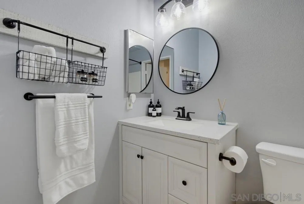 Photo #23: 260018898 Listing: Photo #23
