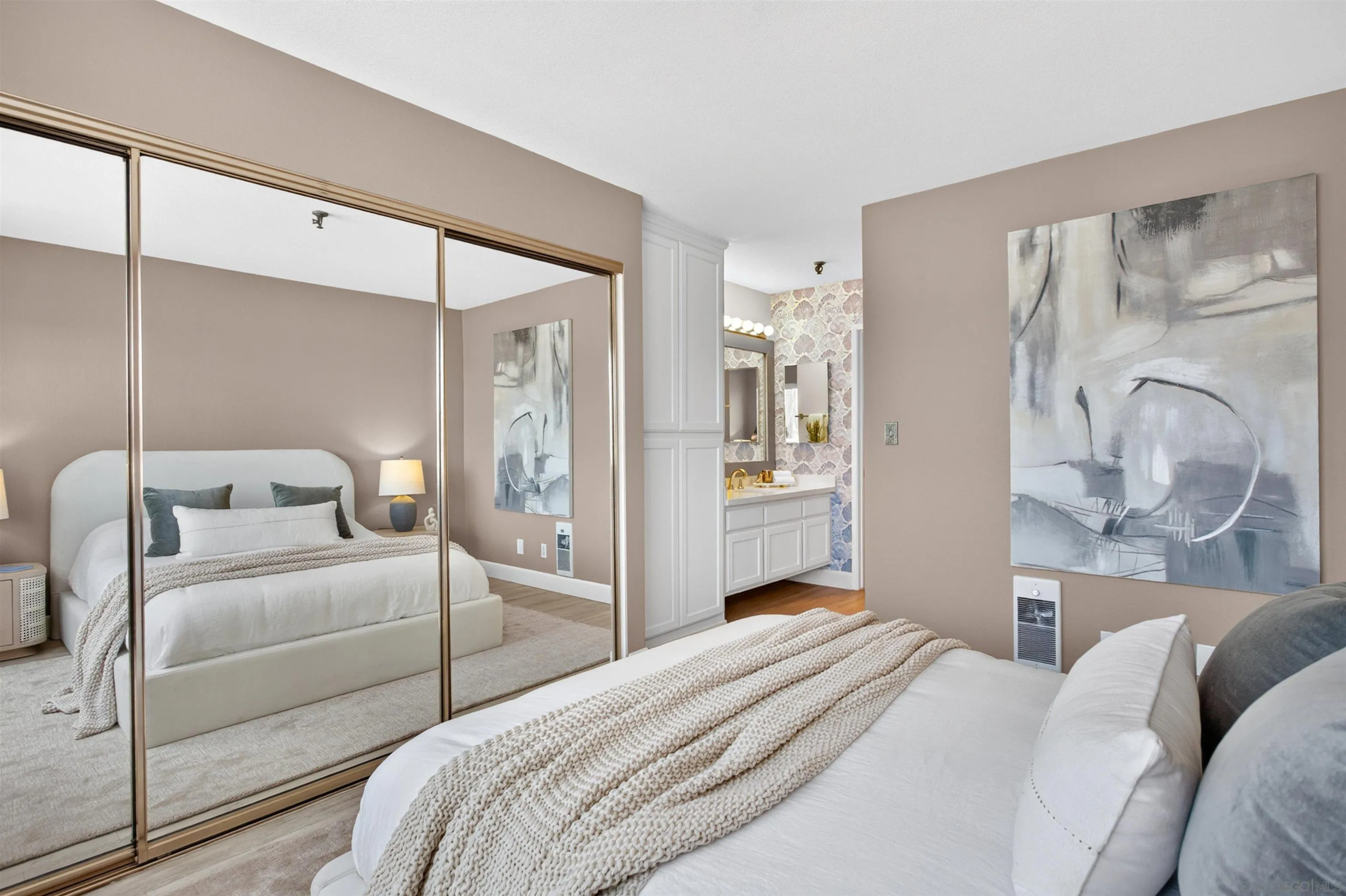 https://cdn.realtyfeed.com/cdn/127/260018900/0118bd6fbab898dca2fc6b9259ee4f7b.webp
