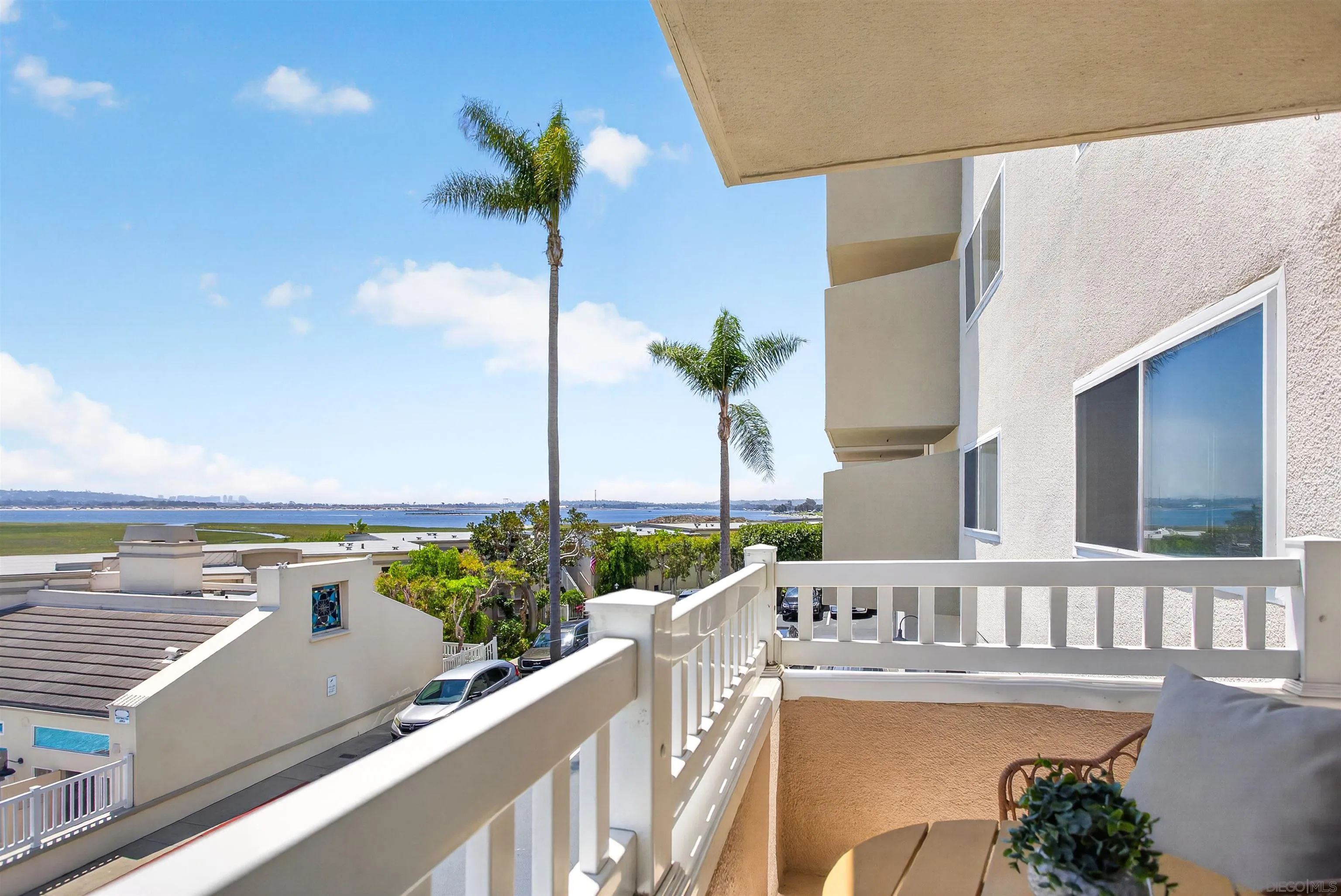 https://cdn.realtyfeed.com/cdn/127/260018900/0246fac481c307a2e0f0727aa7bc94cf.webp