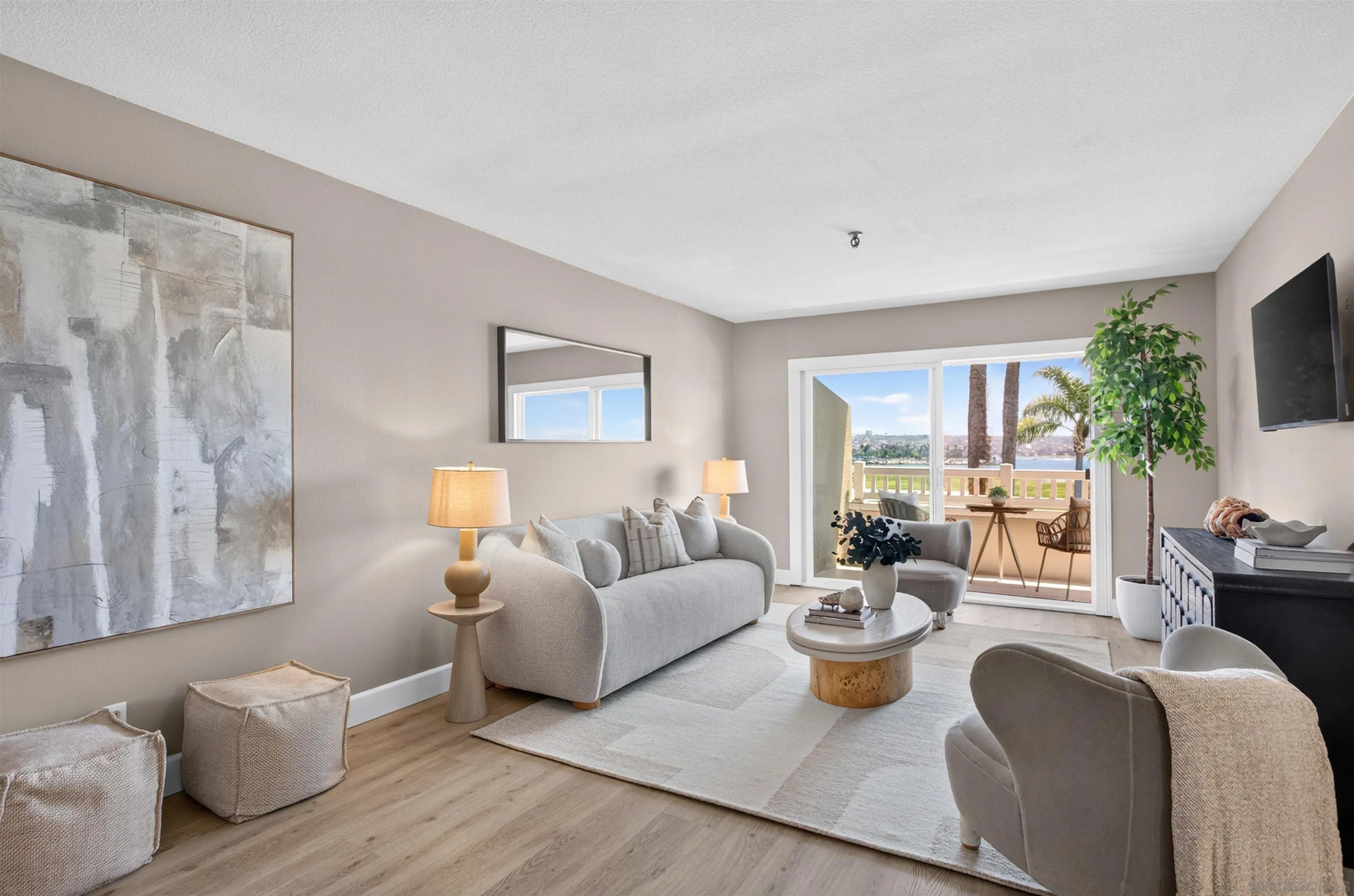 https://cdn.realtyfeed.com/cdn/127/260018900/2231b9b3688e091356b840cae7afc1b2.webp