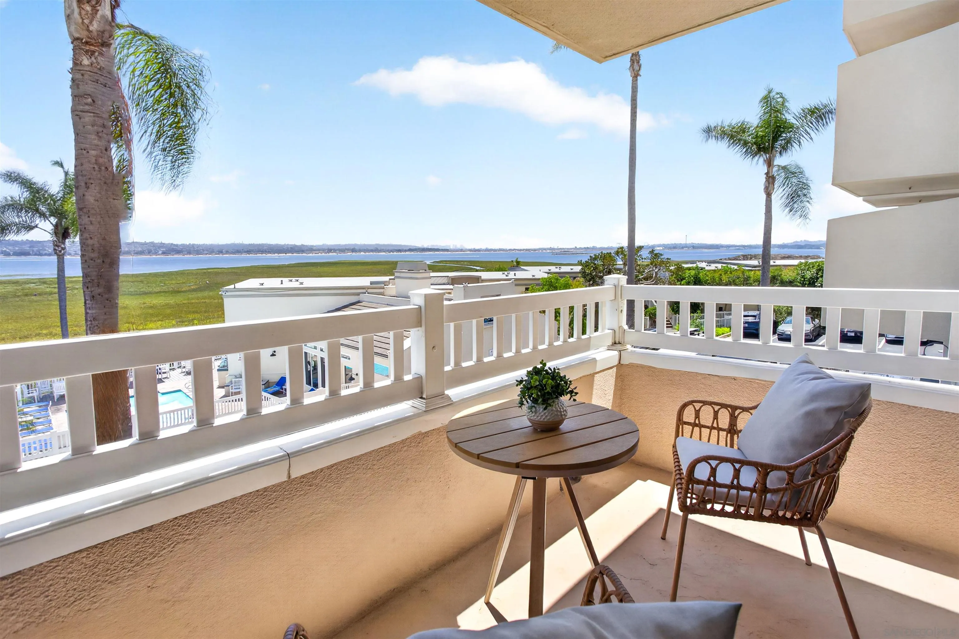 https://cdn.realtyfeed.com/cdn/127/260018900/3765c18f3a3865d3100bd51f81133bec.webp