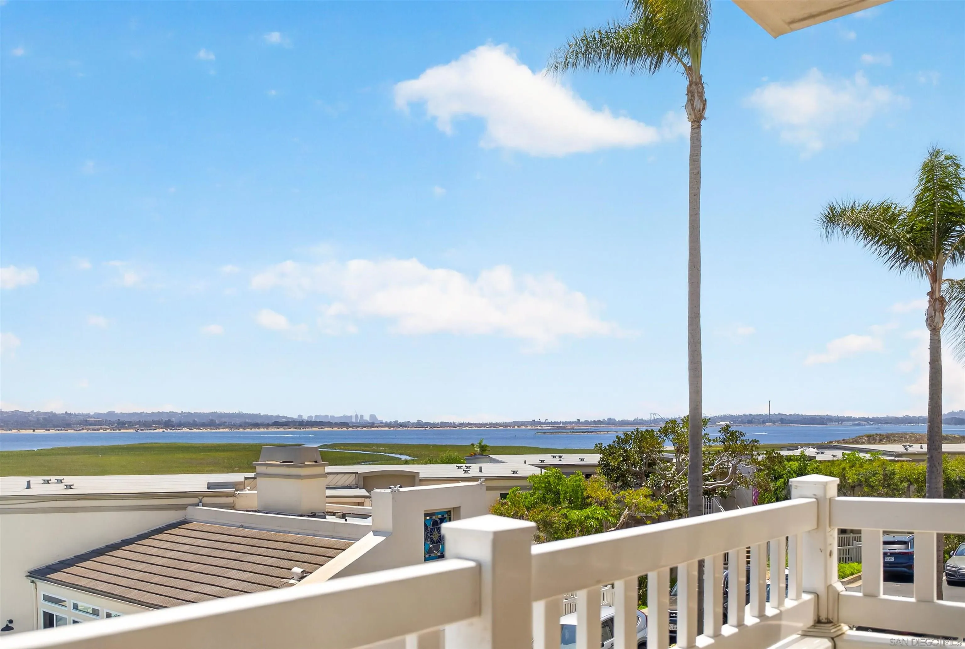 https://cdn.realtyfeed.com/cdn/127/260018900/516a4ef56d0af55947183dcb2409318f.webp