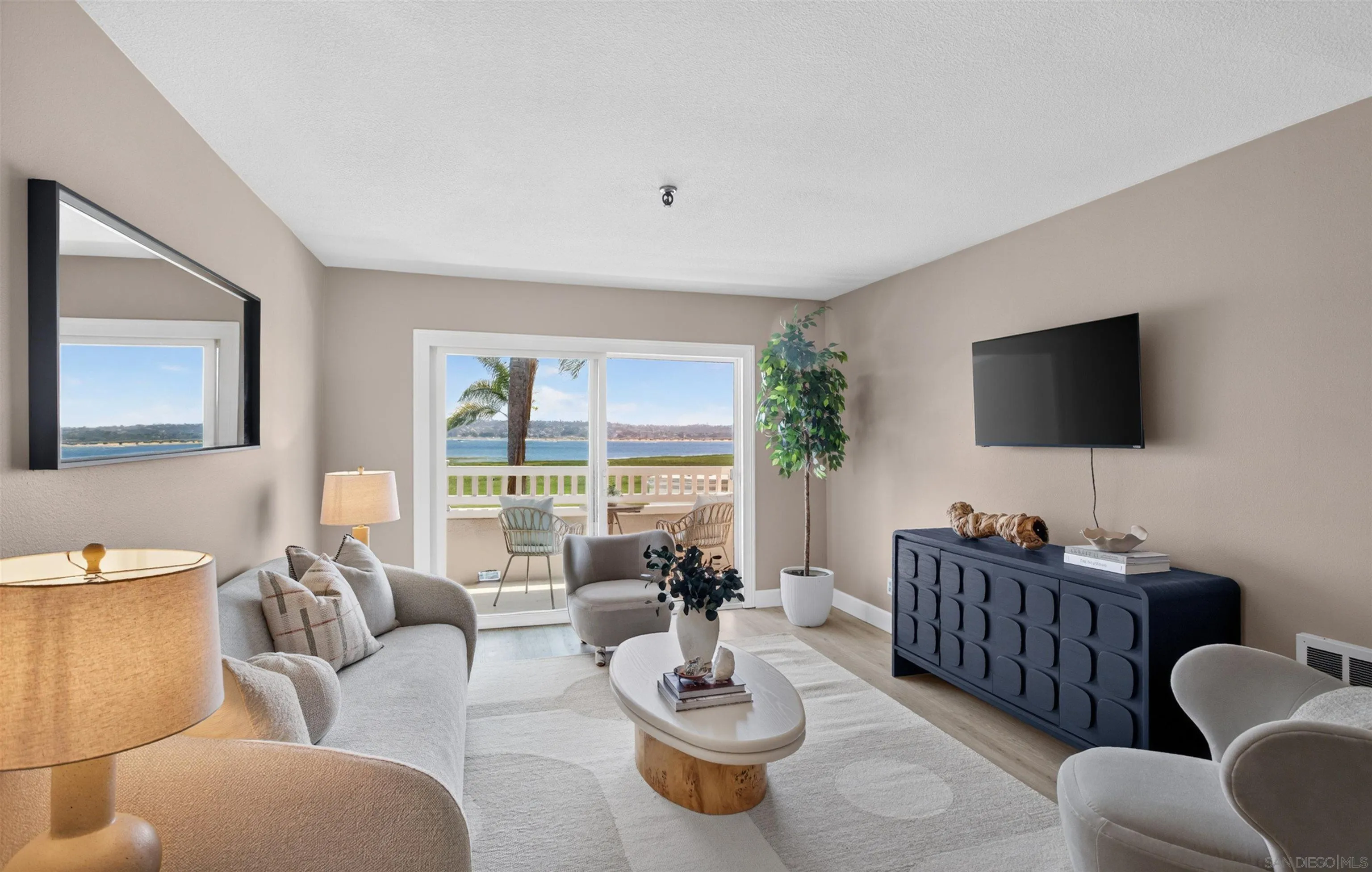https://cdn.realtyfeed.com/cdn/127/260018900/d4db82b8cff5a2204df0b52a73c1e542.webp