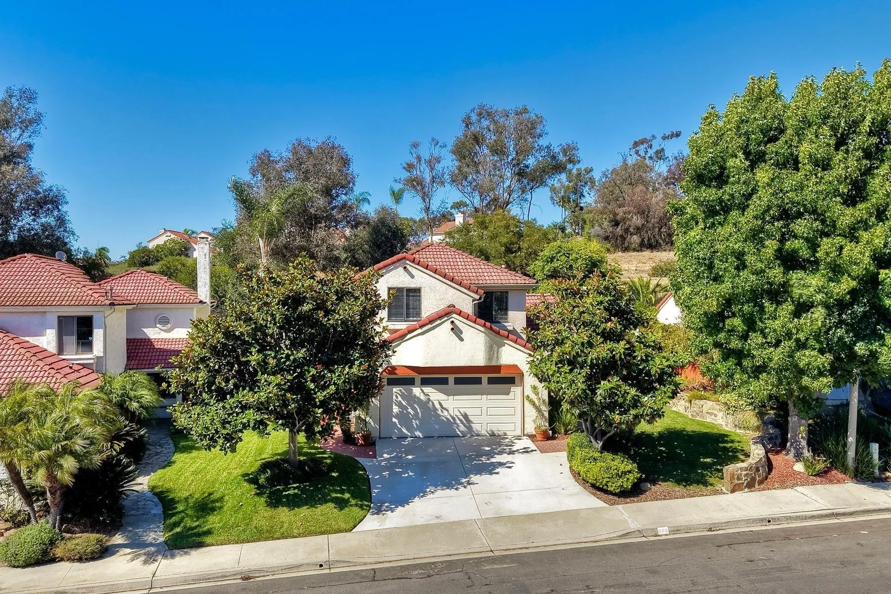 https://cdn.realtyfeed.com/cdn/127/260018901/1b10d3394c5d41fefce645c075d9f762.webp