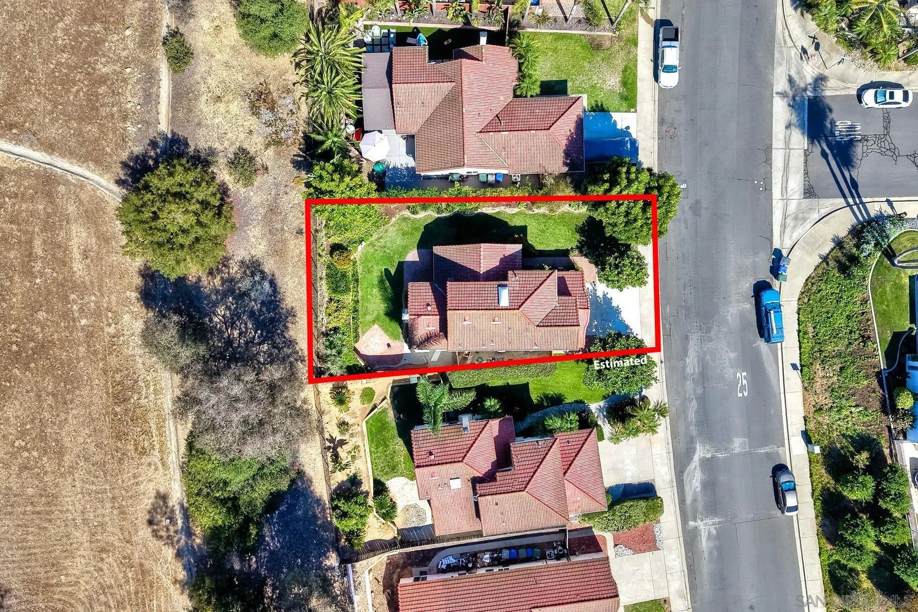 https://cdn.realtyfeed.com/cdn/127/260018901/ee3b41d5bb40f987bd43641ab0ac309e.webp