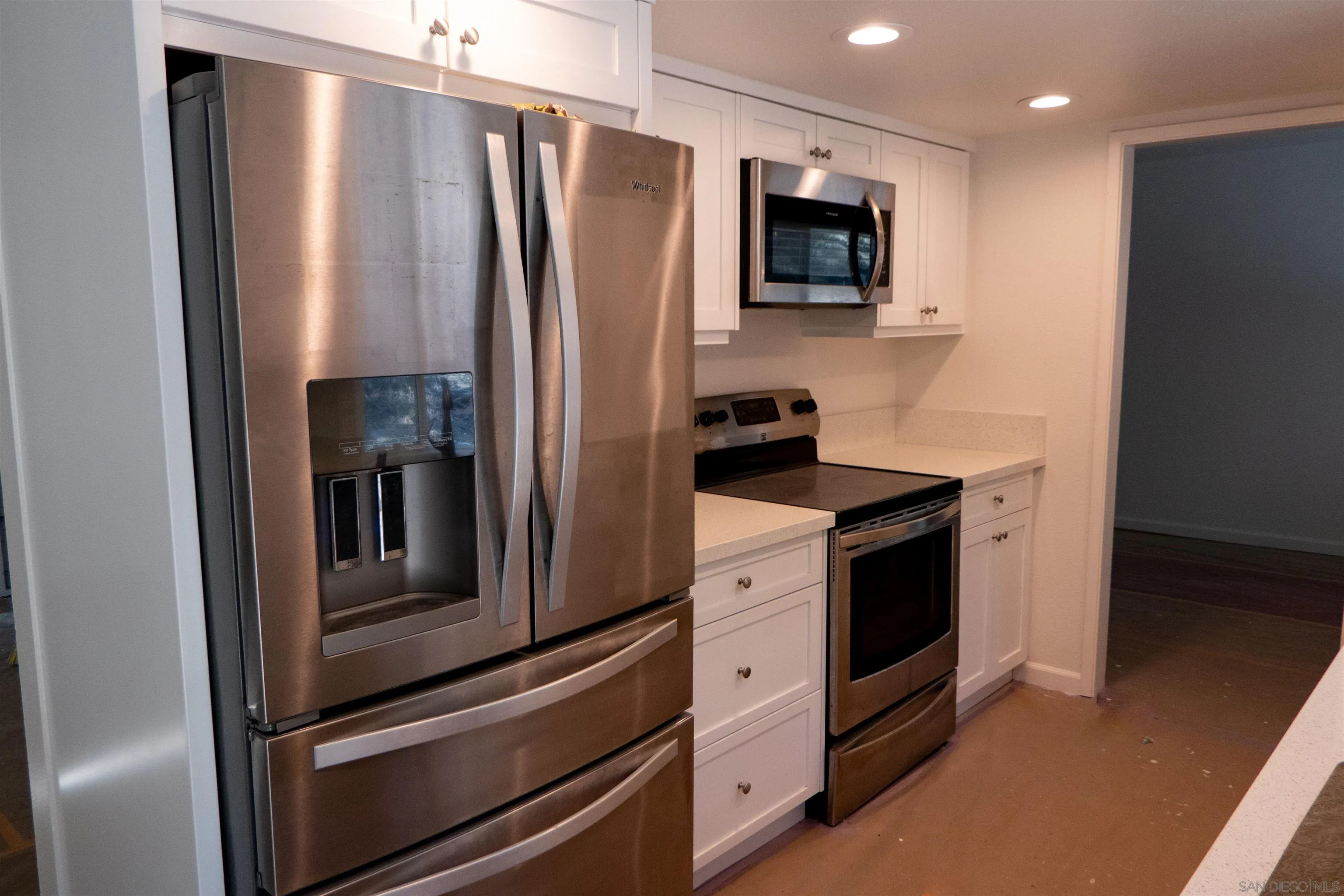 4258 Robbins Street, University City, CA 92122 - Photo 3 of 14, University City, CA