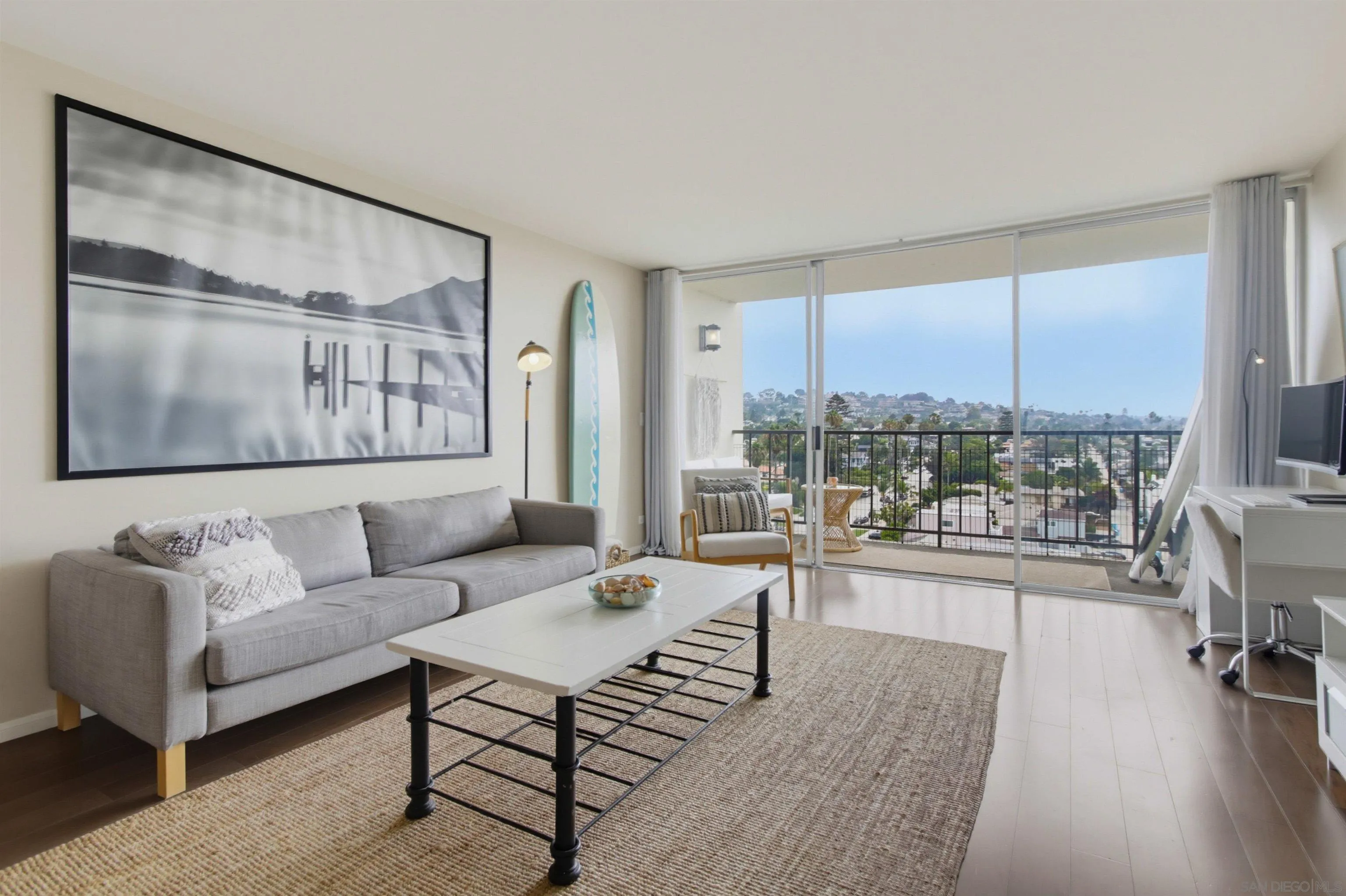 https://cdn.realtyfeed.com/cdn/127/260018907/e103985d000f55a34afb2b205019dd8b.webp