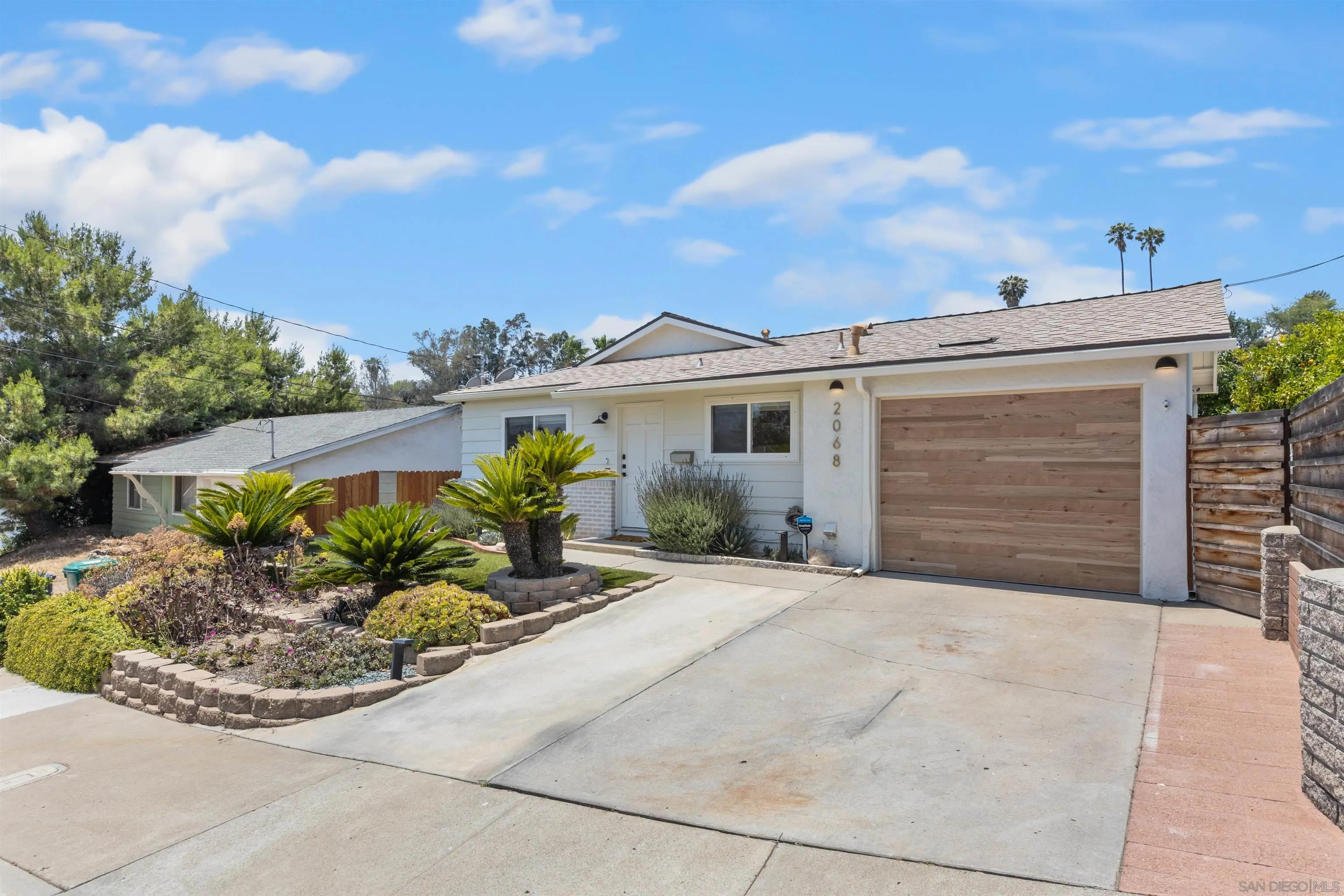 2068 Montclair, San Diego, CA 92104 - Photo 2 of 33, San Diego, CA