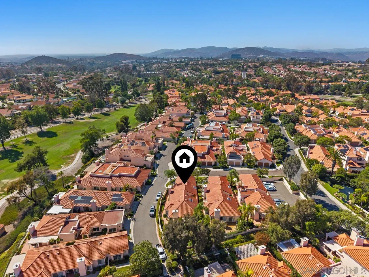 https://cdn.realtyfeed.com/cdn/127/260018909/3784f996728c5e7e6a8c55abd9d080bb.webp