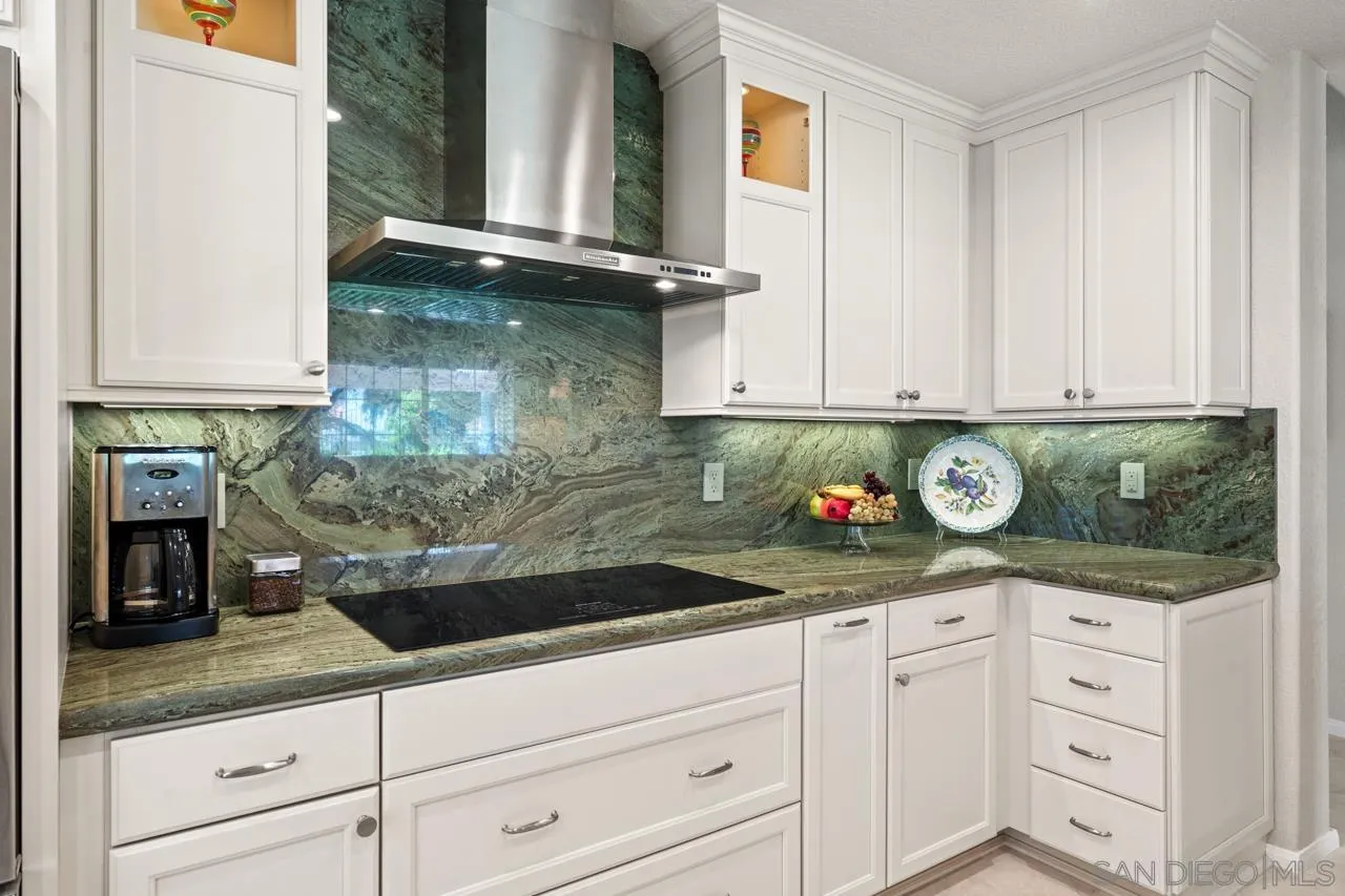 https://cdn.realtyfeed.com/cdn/127/260018909/933800b3567b5d0cc1c1eebab5f066b7.webp