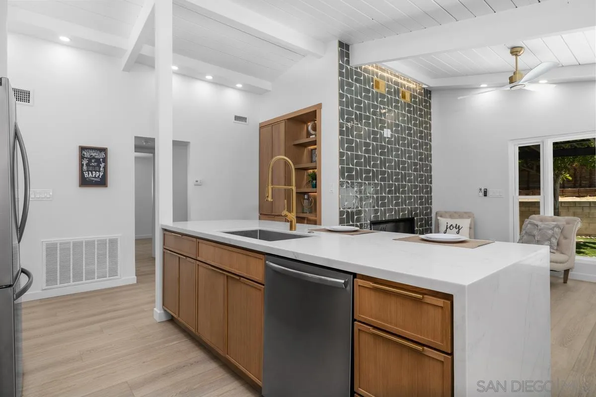 5556 Baja Dr, San Diego, CA 92115 - Photo 5 of 30, San Diego, CA