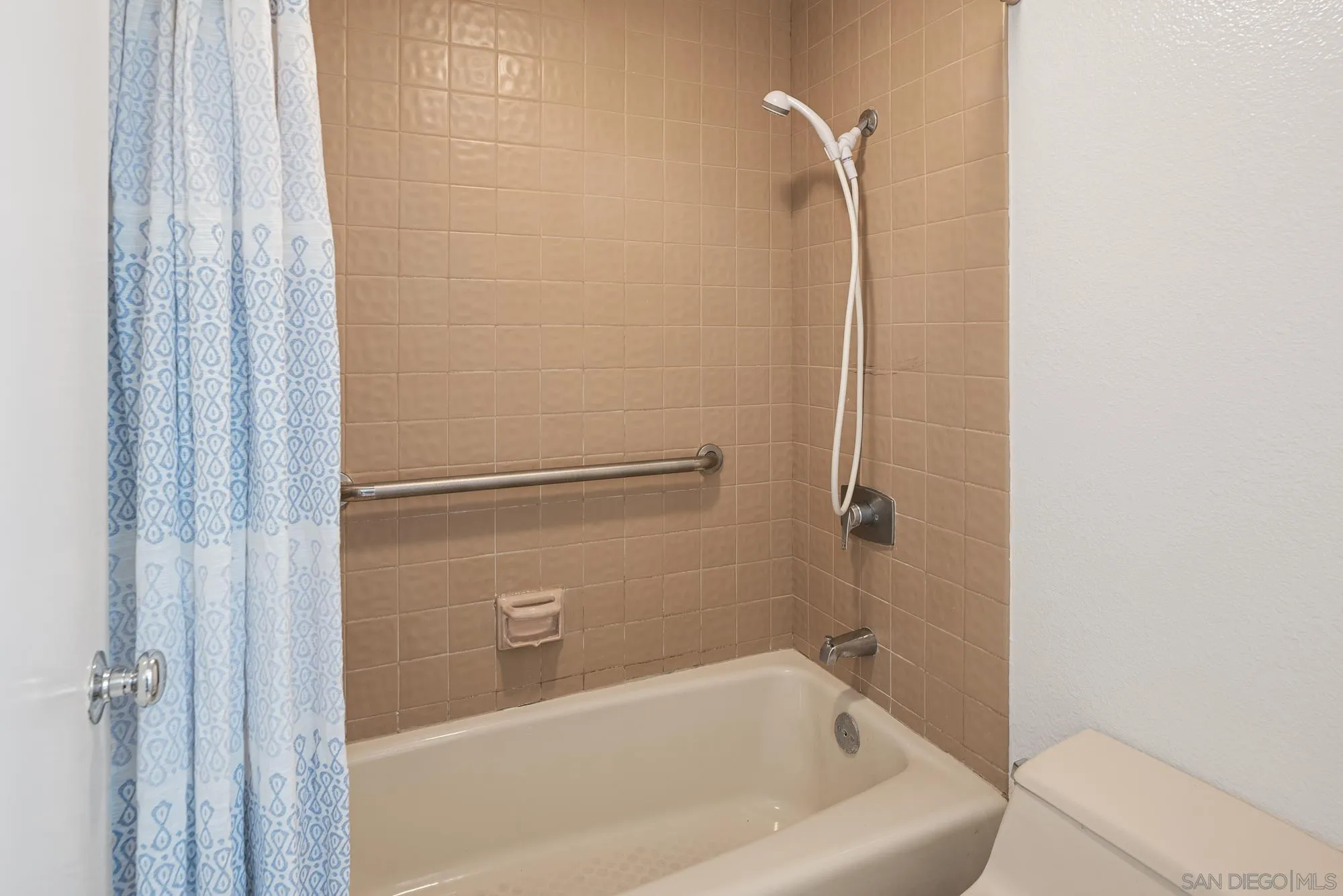 Photo #39: 260018917 Listing: Photo #39